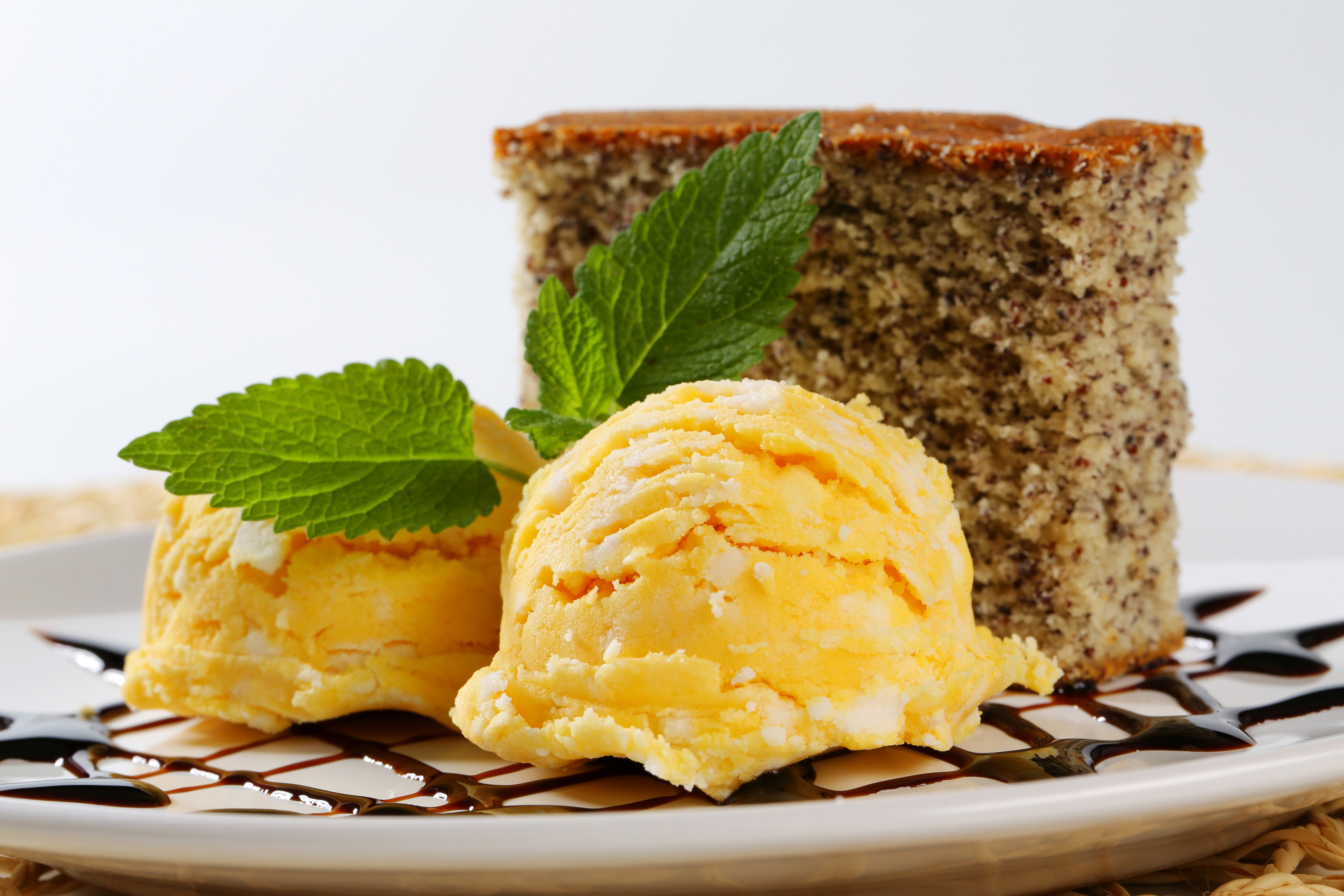 Ice cream and cake with mint leaves HD Wallpaper