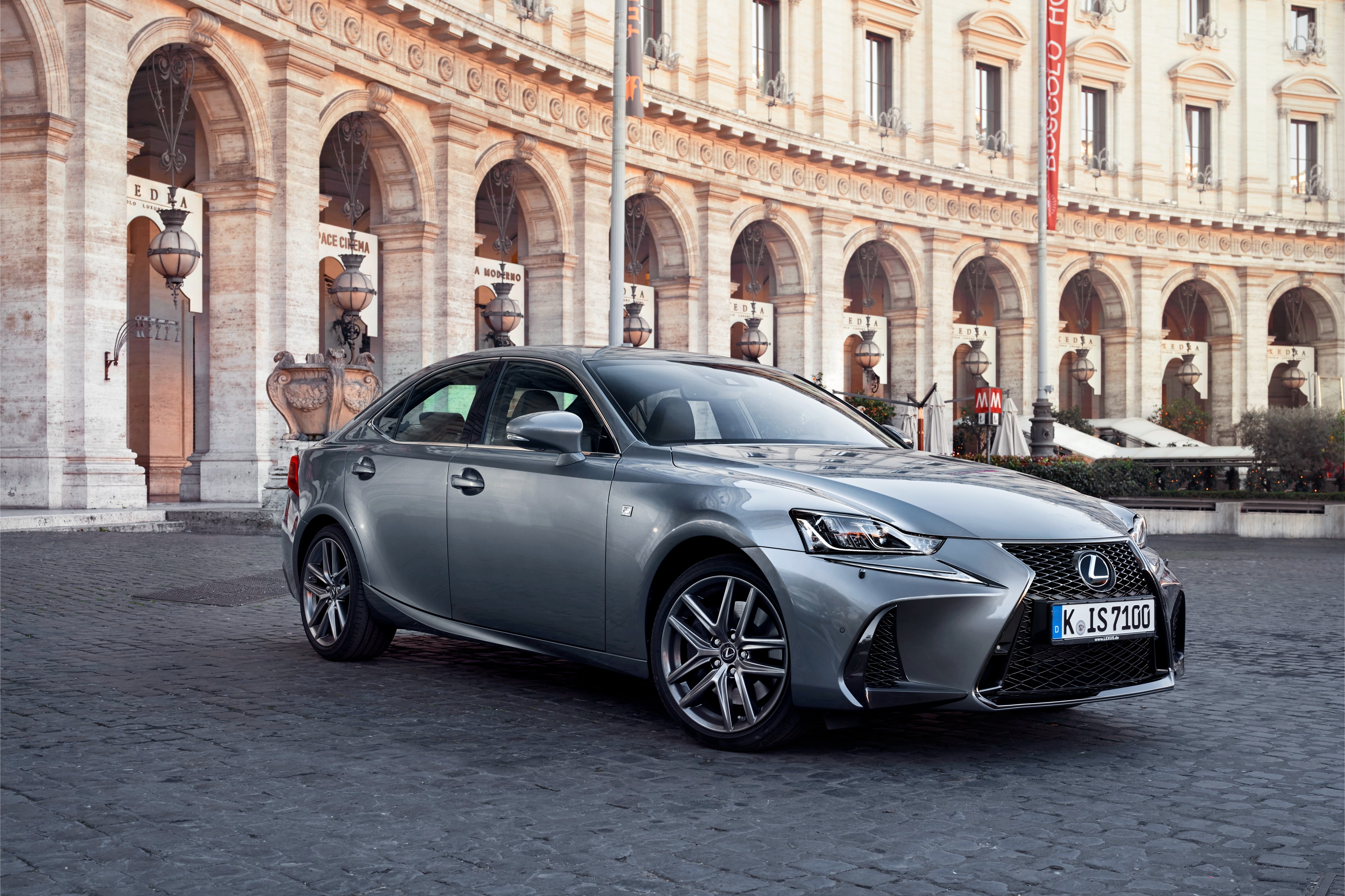 Grey 2016-17 Lexus IS 200t F SPORT in Rome HD Wallpaper