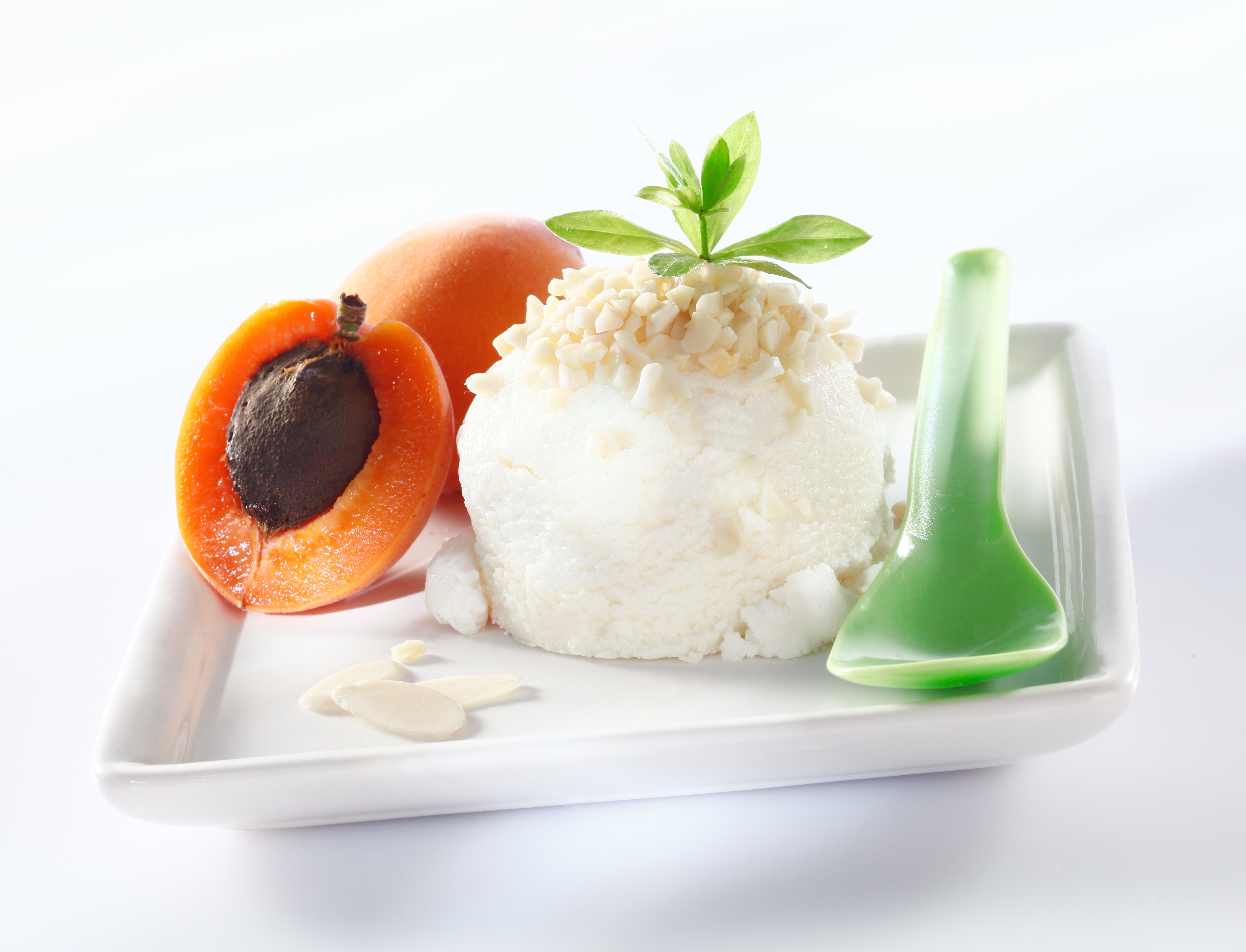 Ice cream with apricots and almonds HD Wallpaper