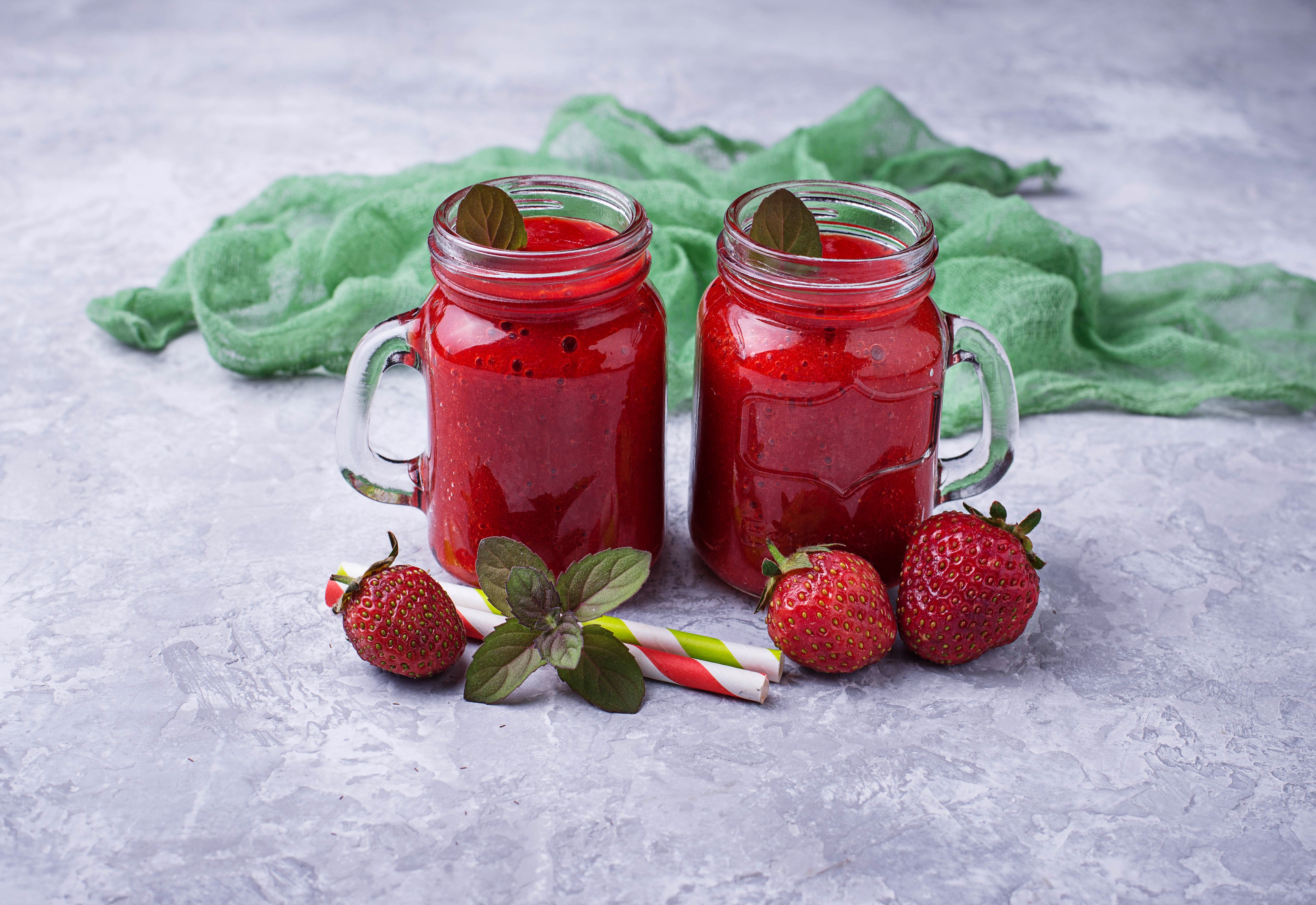Two Strawberry Smoothies in Mason Jars HD Wallpaper