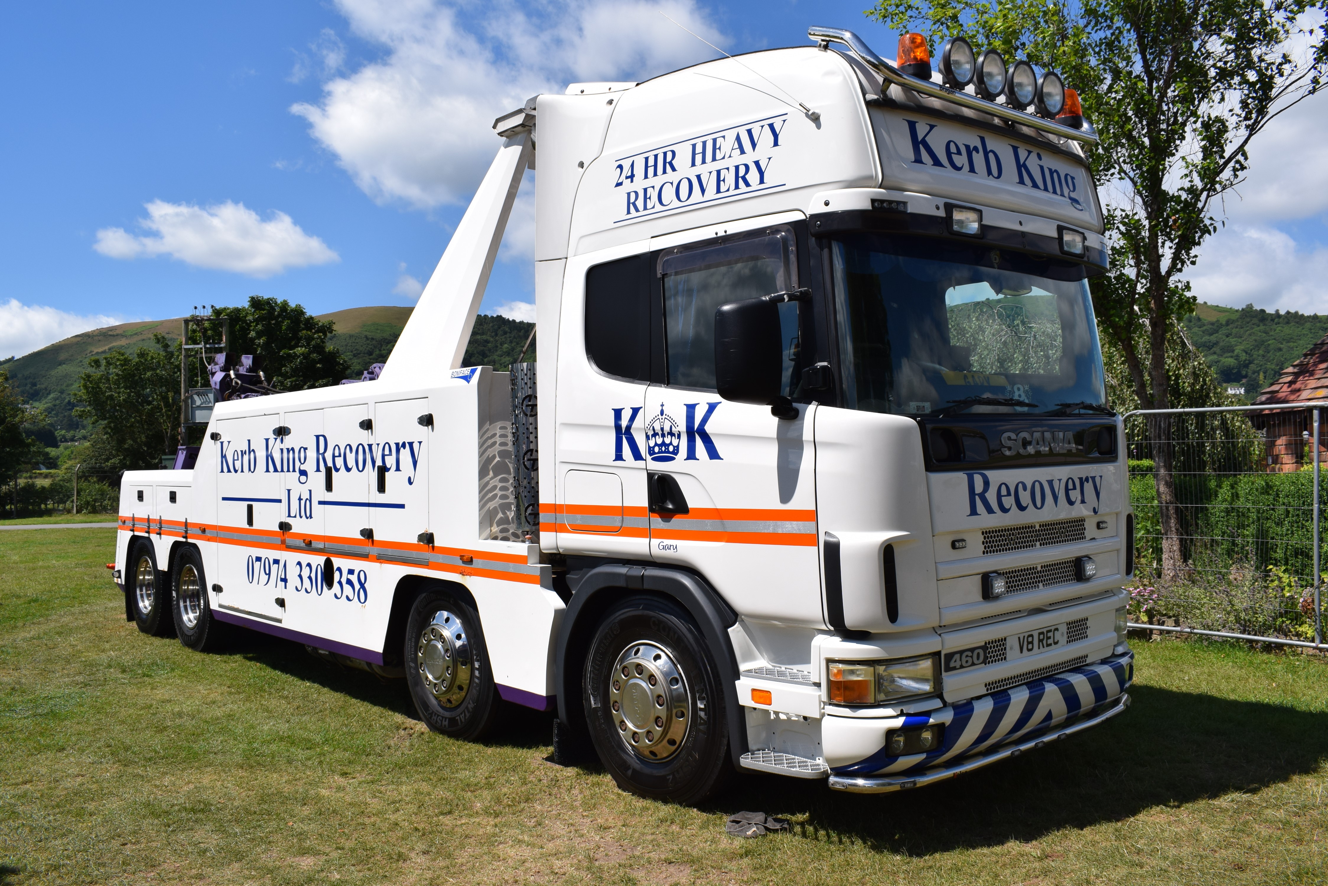 White Scania Recovery Truck with Kerb King Branding HD Wallpaper