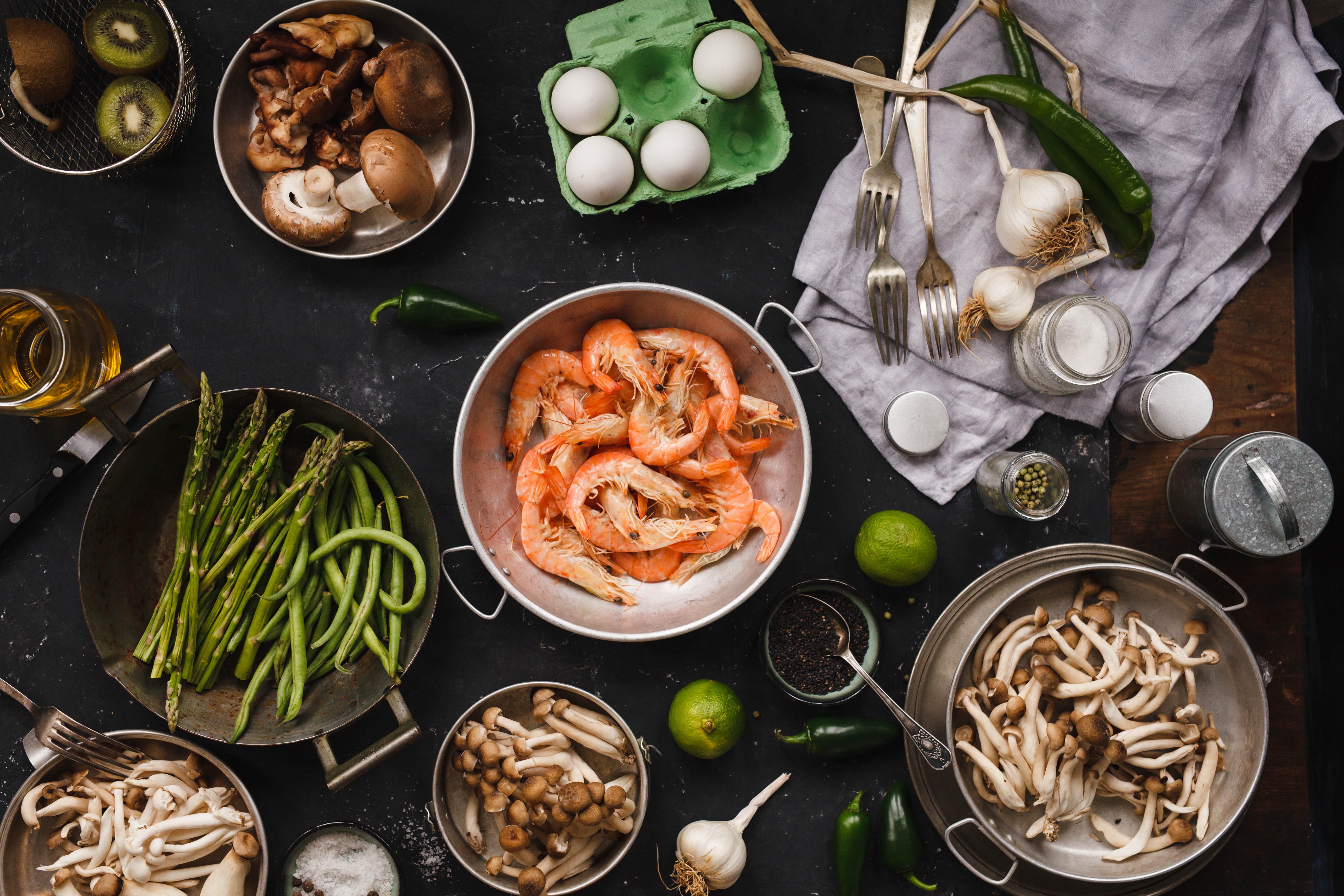 Shrimp, Mushrooms, Asparagus, Eggs, and Kiwi Ingredients HD Wallpaper
