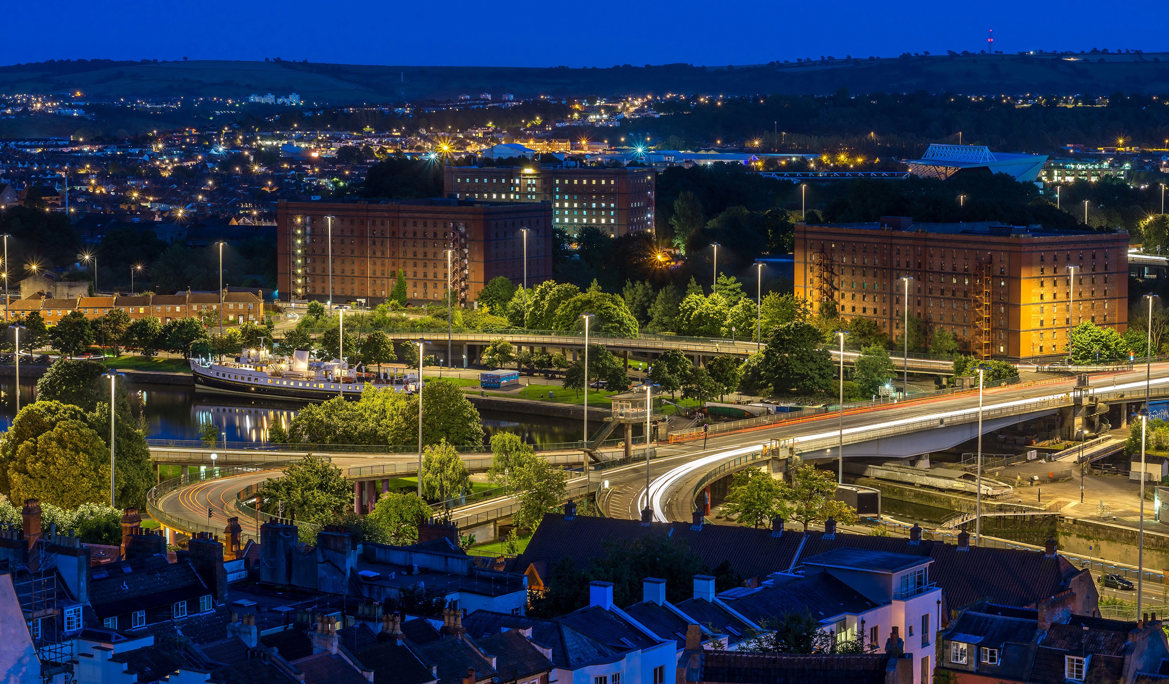 Cityscape at Dusk with Bridges and Buildings HD Wallpaper