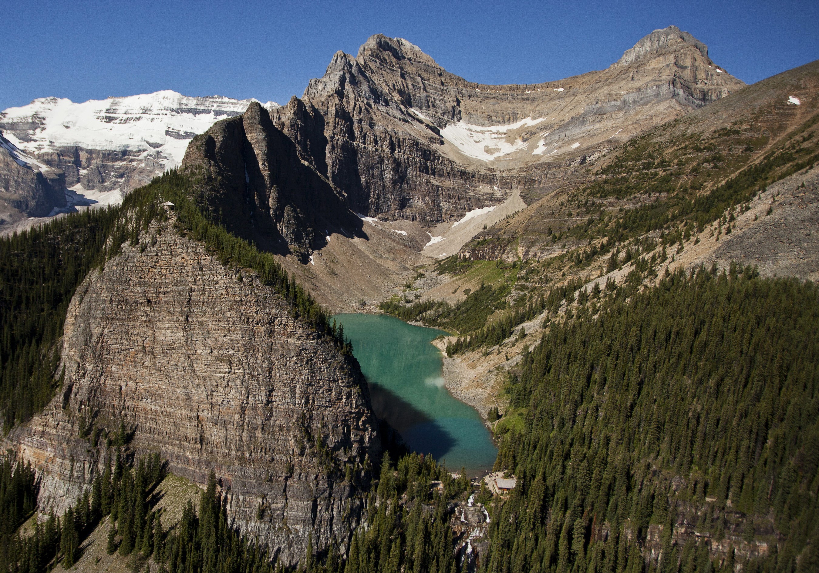 Lake Agnes in Banff National Park, Canada HD Wallpaper