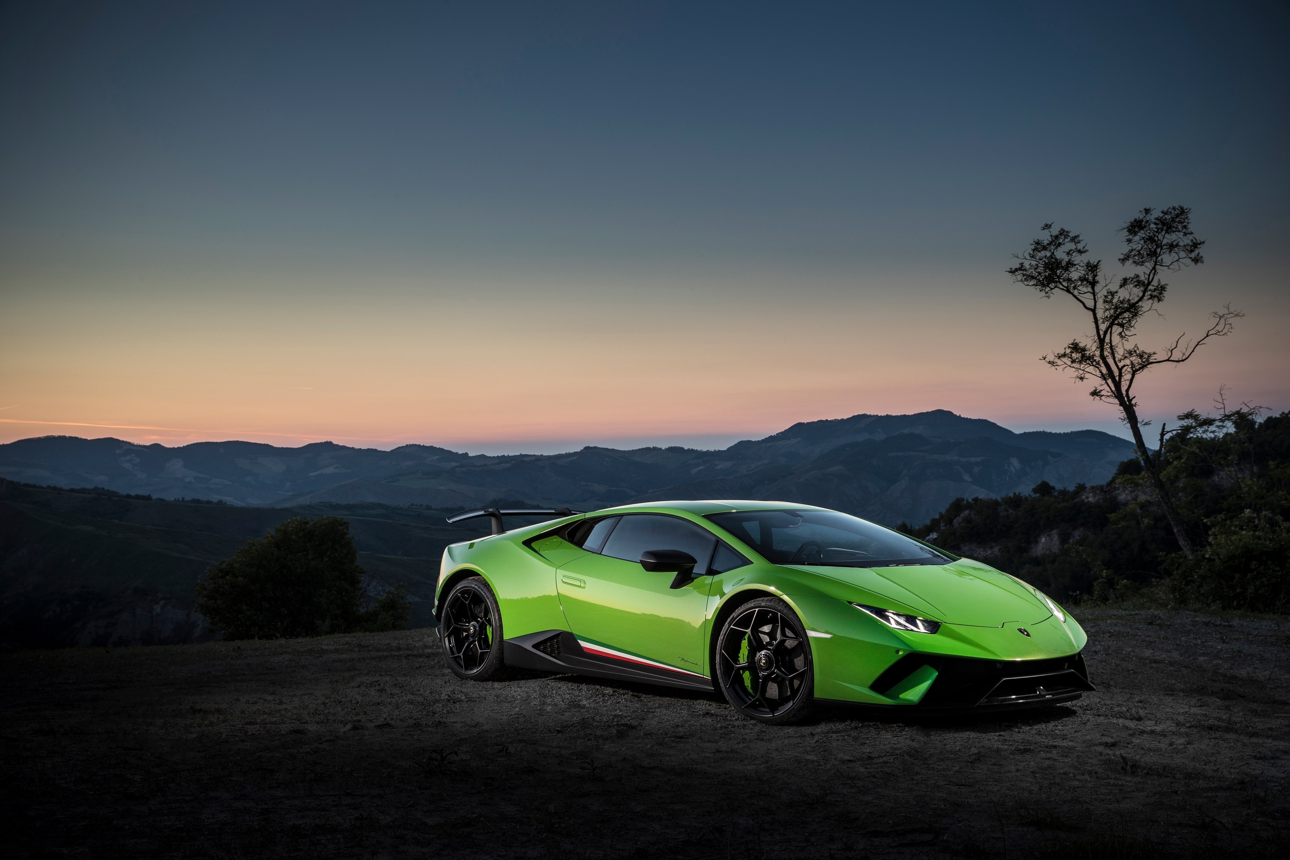 Green Lamborghini Huracan Performante on a hill HD Wallpaper