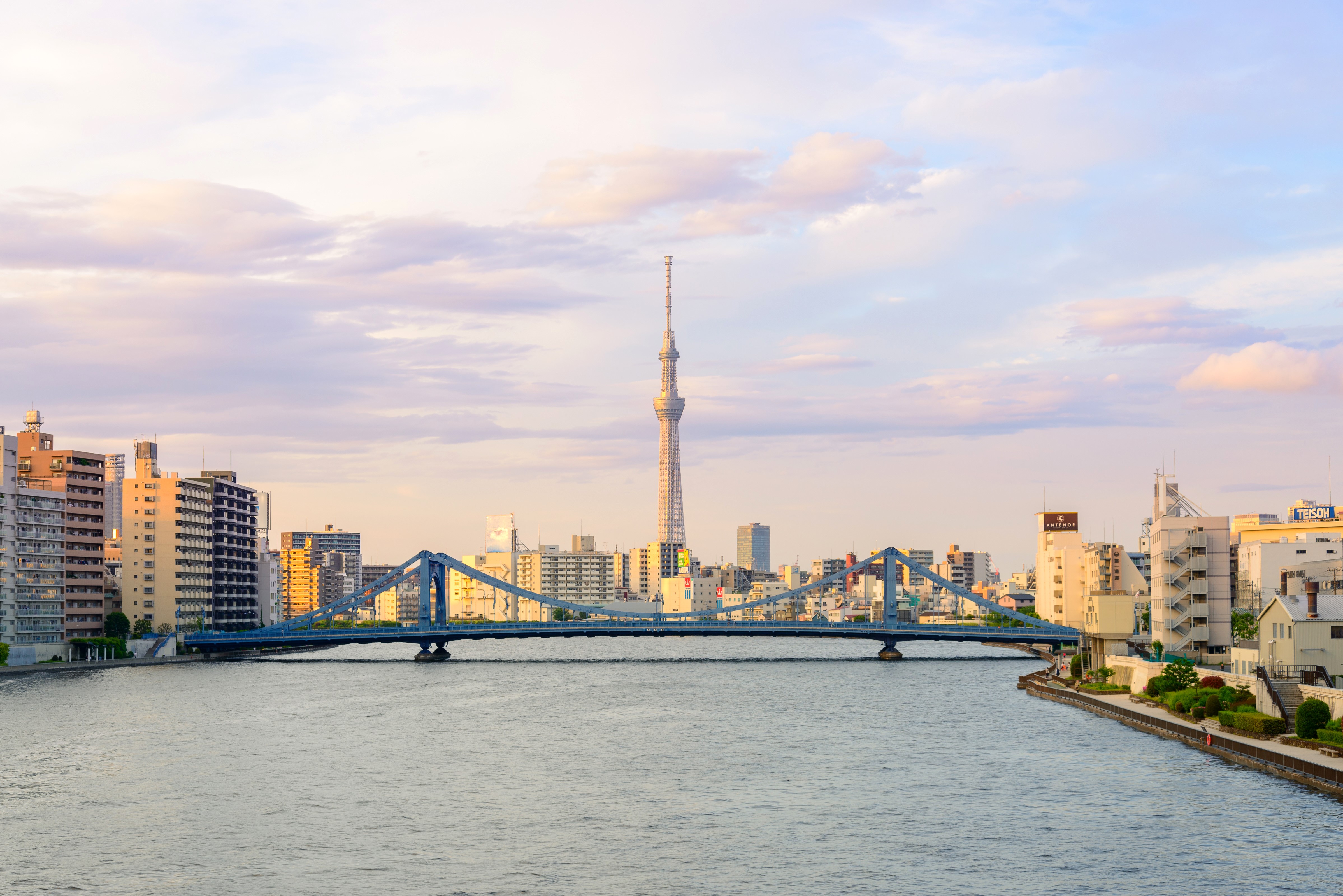 Tokyo Skytree and Bridge over River in Japan HD Wallpaper