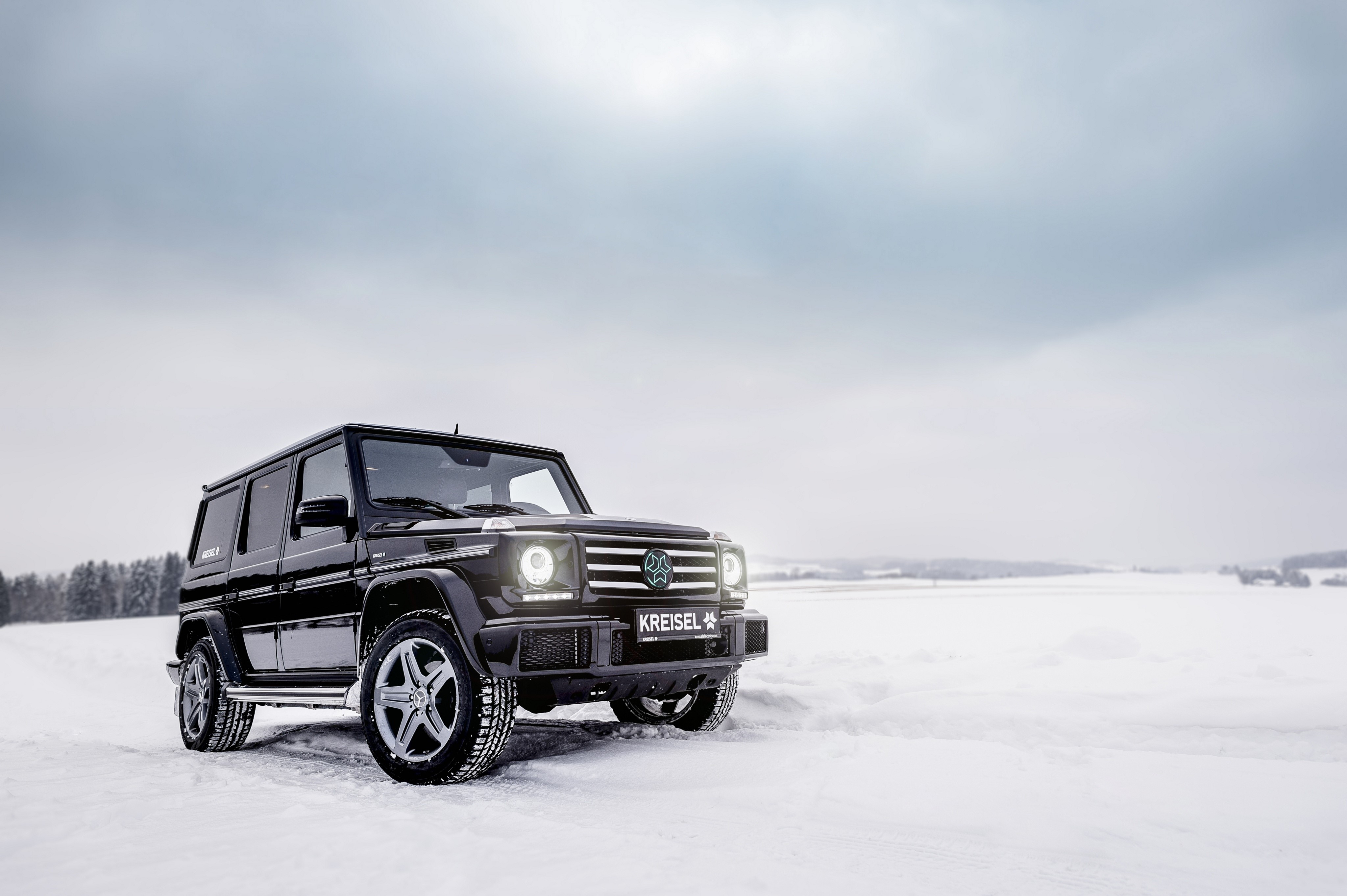 4K Mercedes-Benz G-Class in Winter Snow HD Wallpaper