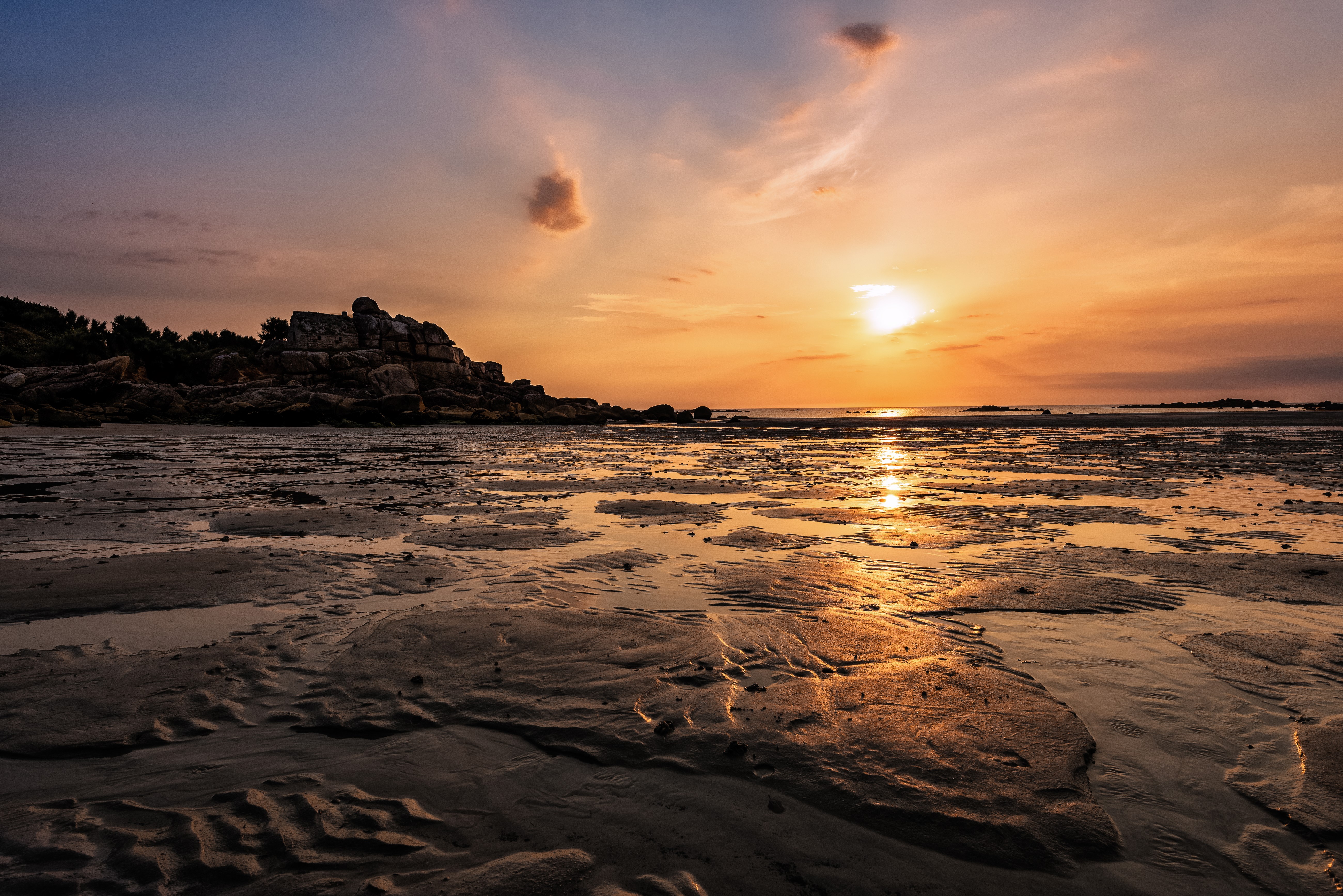 Sunset over Kerficiens Brittany Coast, France HD Wallpaper