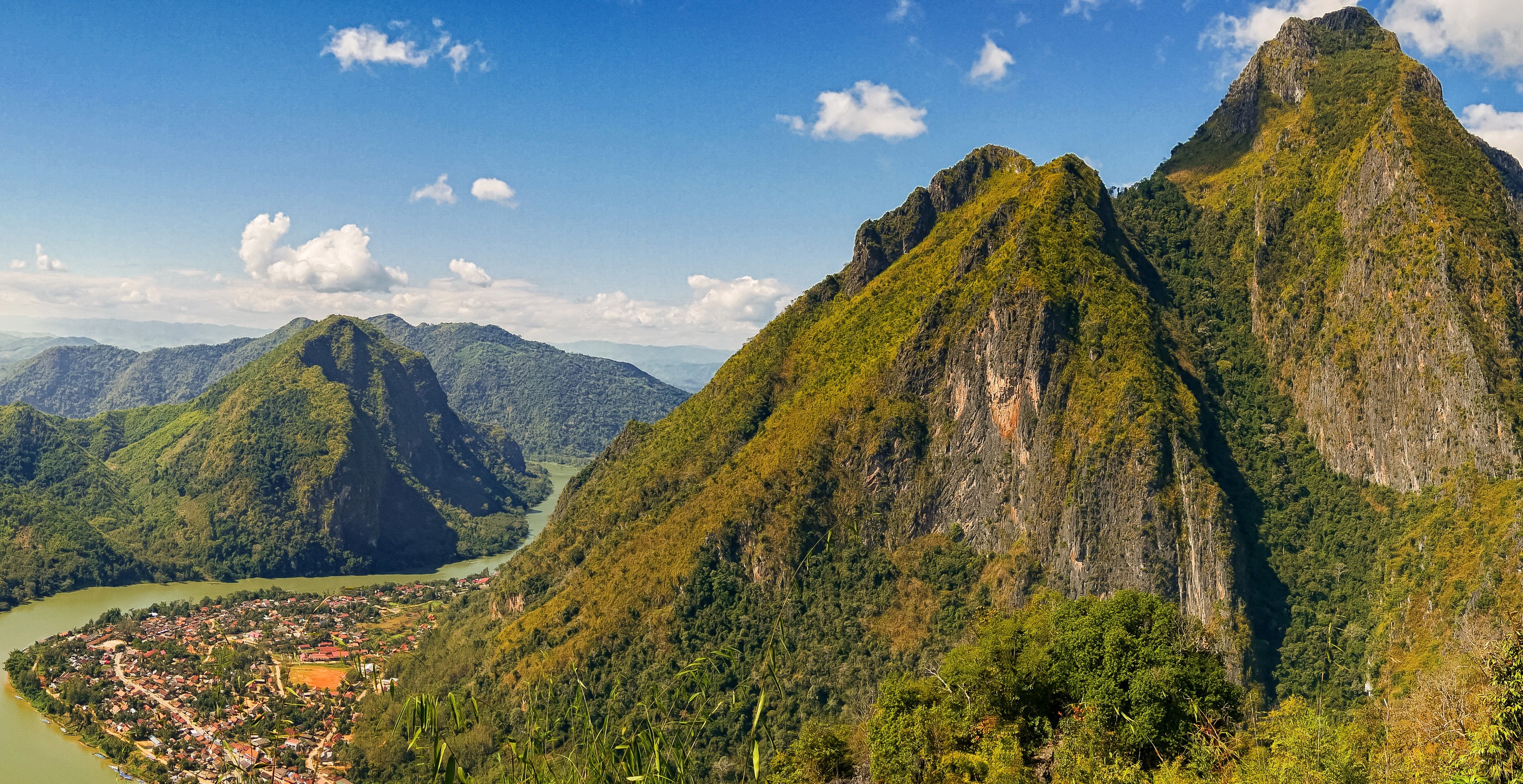 Nong Khiaw Viewpoint Laos with Mountains and River HD Wallpaper