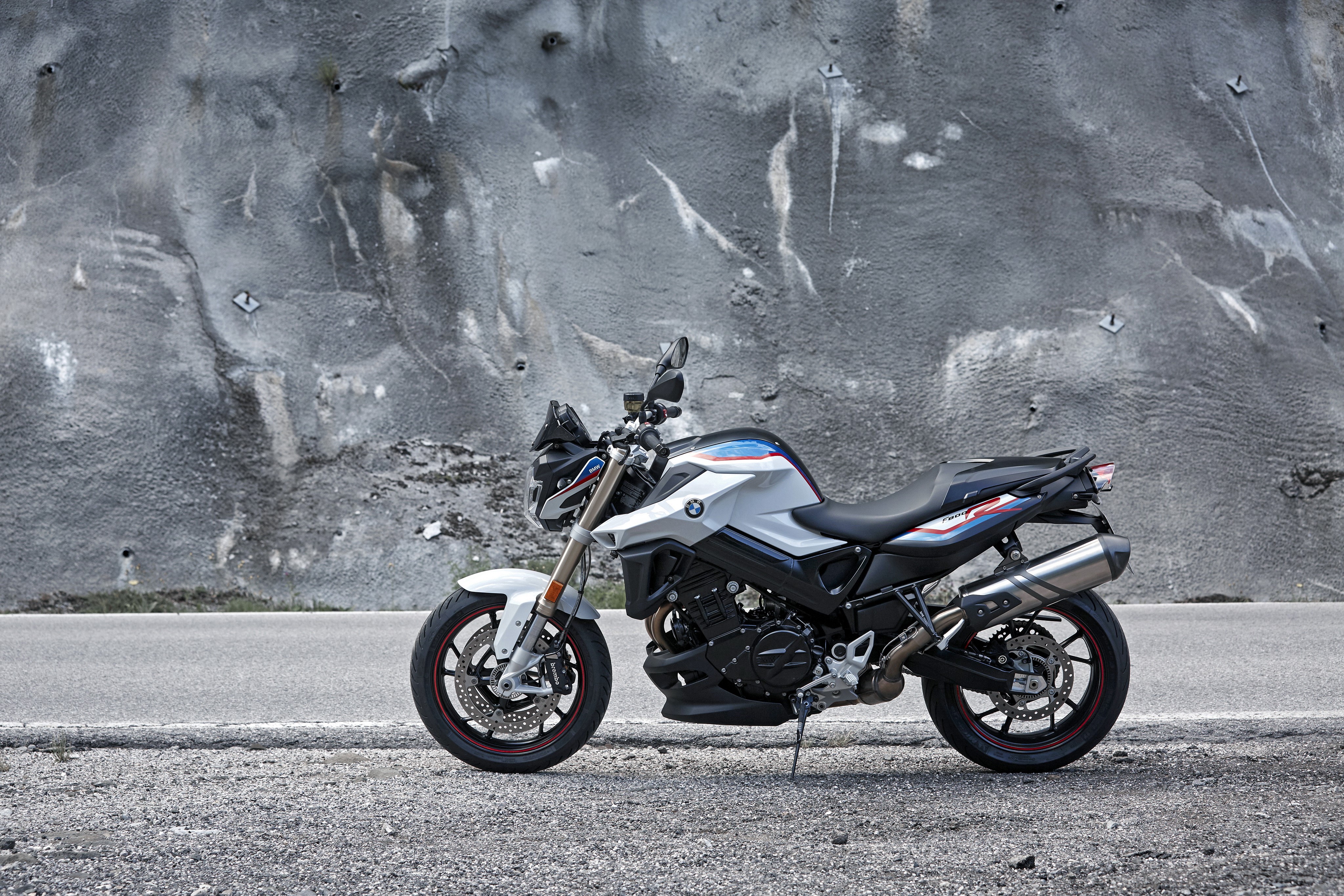 BMW 2017 F 800 GT Motorcycle Side View HD Wallpaper