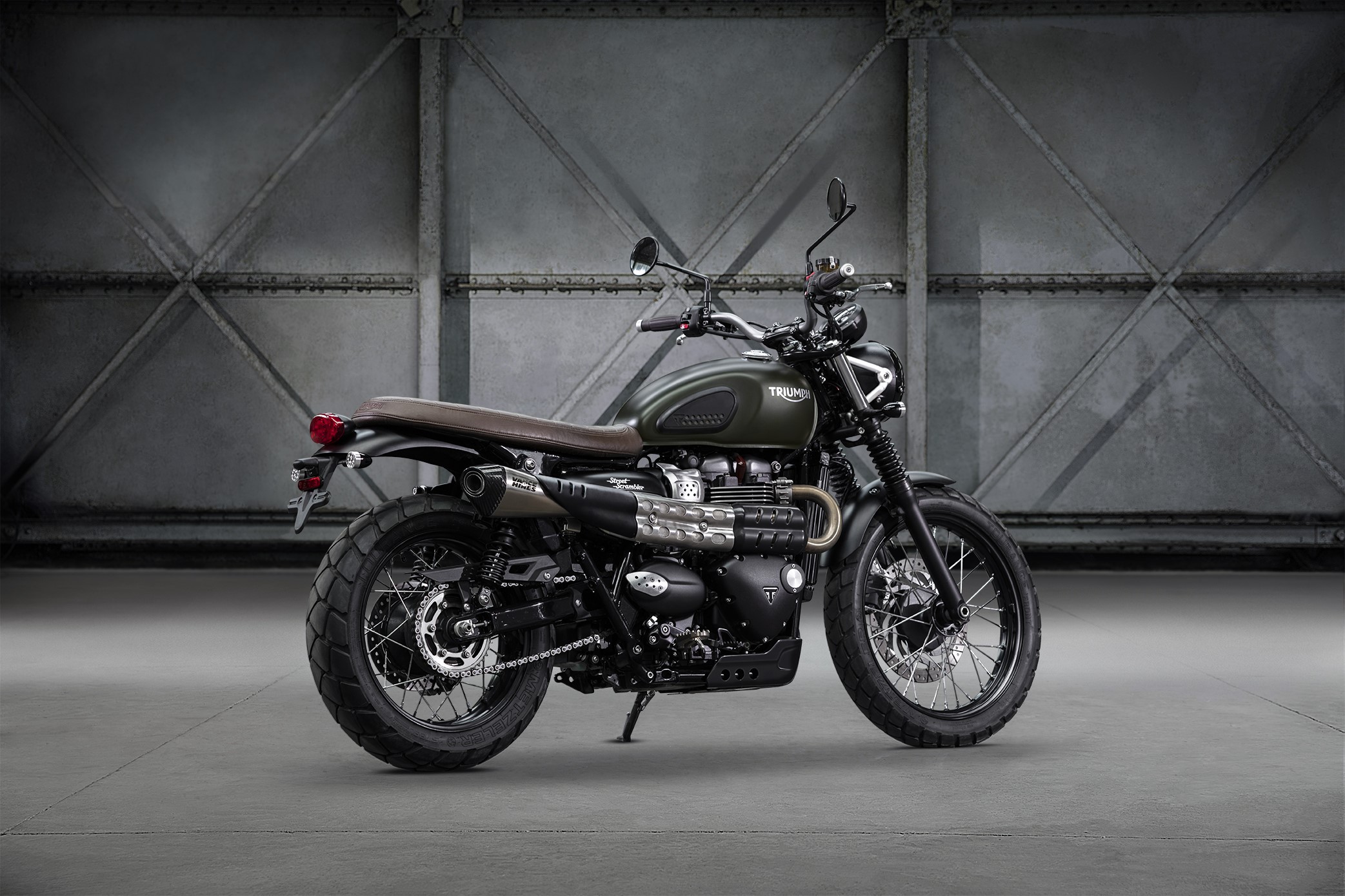 Triumph Street Scrambler motorcycle HD Wallpaper