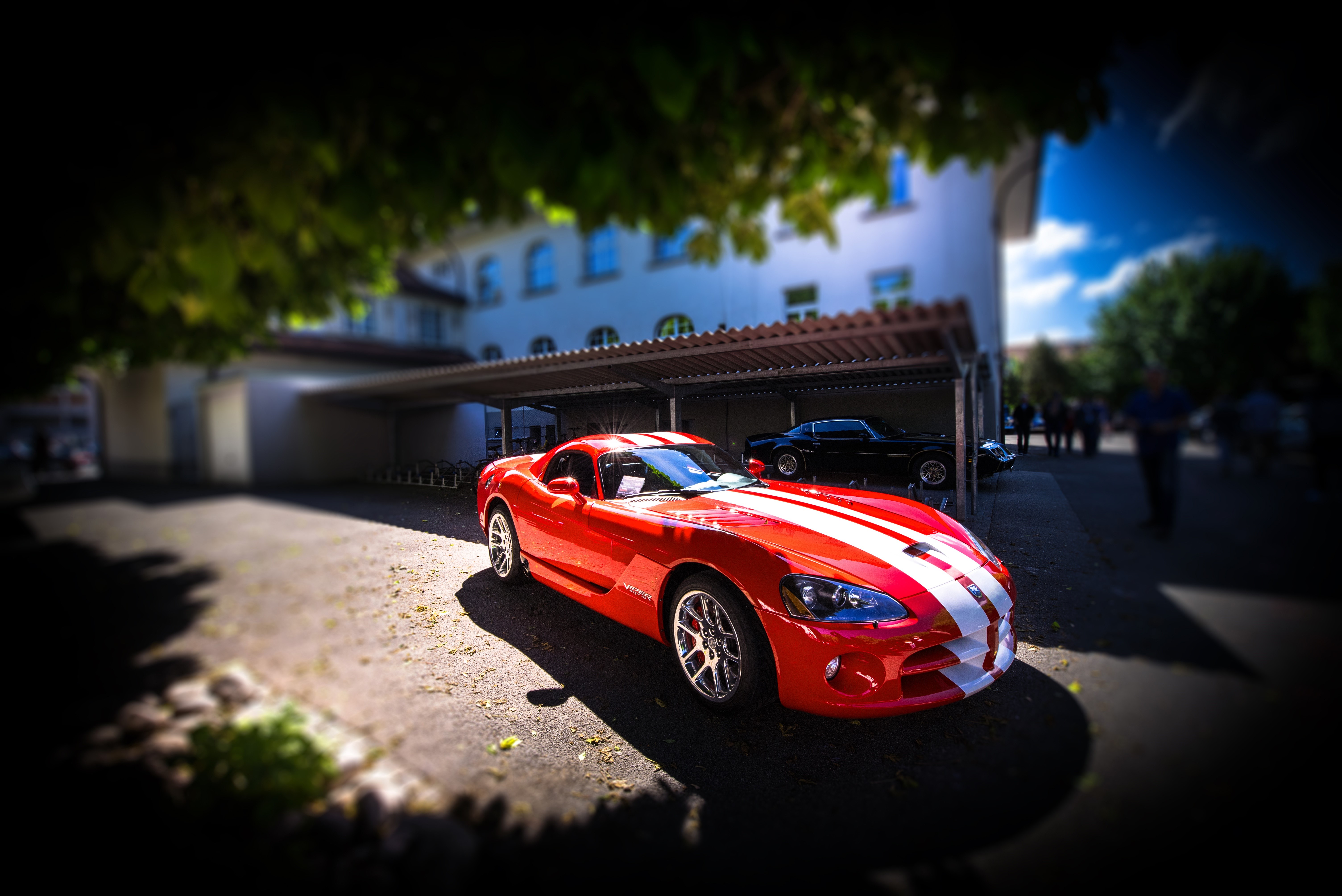 Red Dodge Viper SRT-10 with White Stripes HD Wallpaper