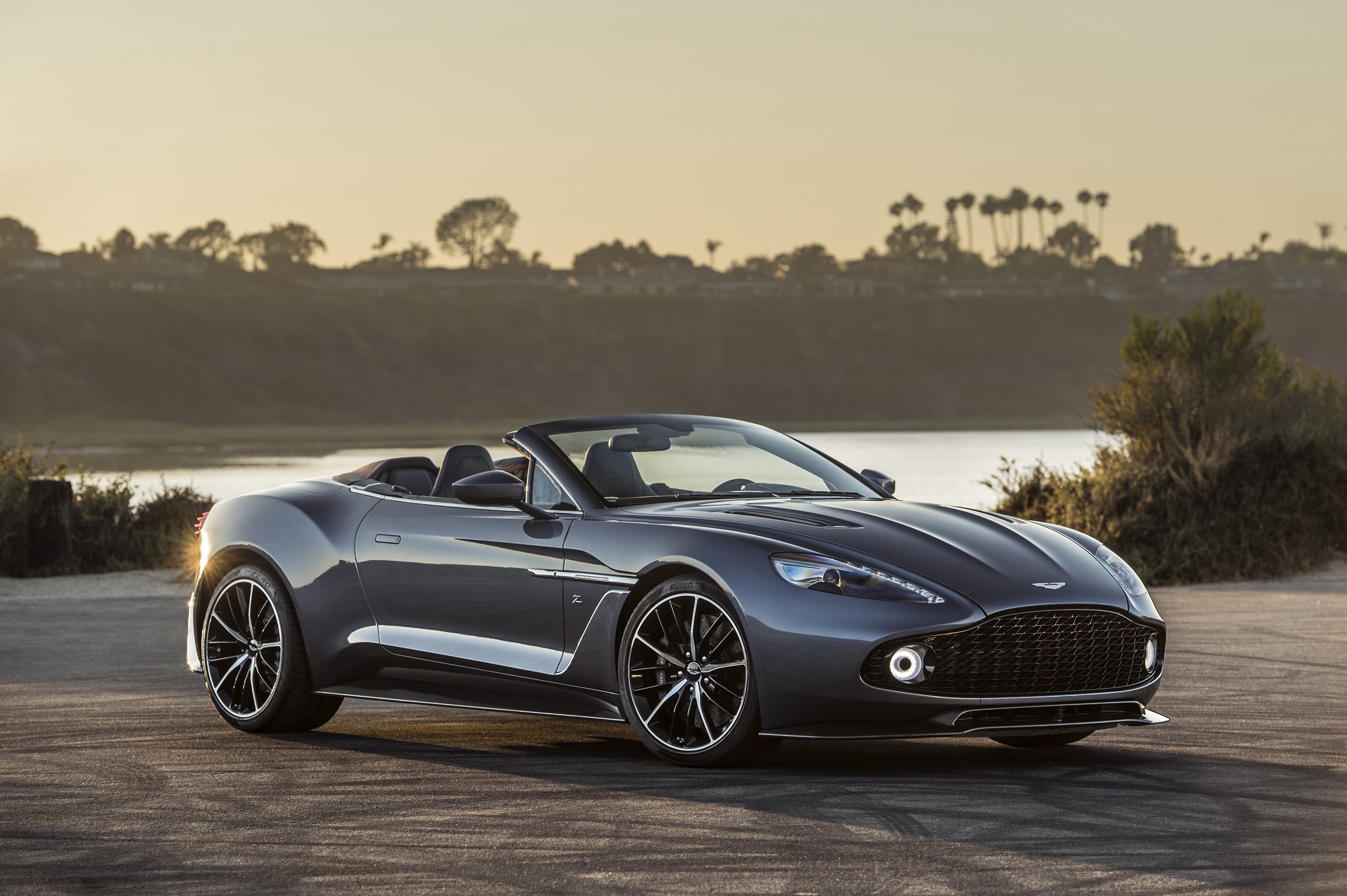 Aston Martin Vanquish Zagato Volante Cabriolet HD Wallpaper