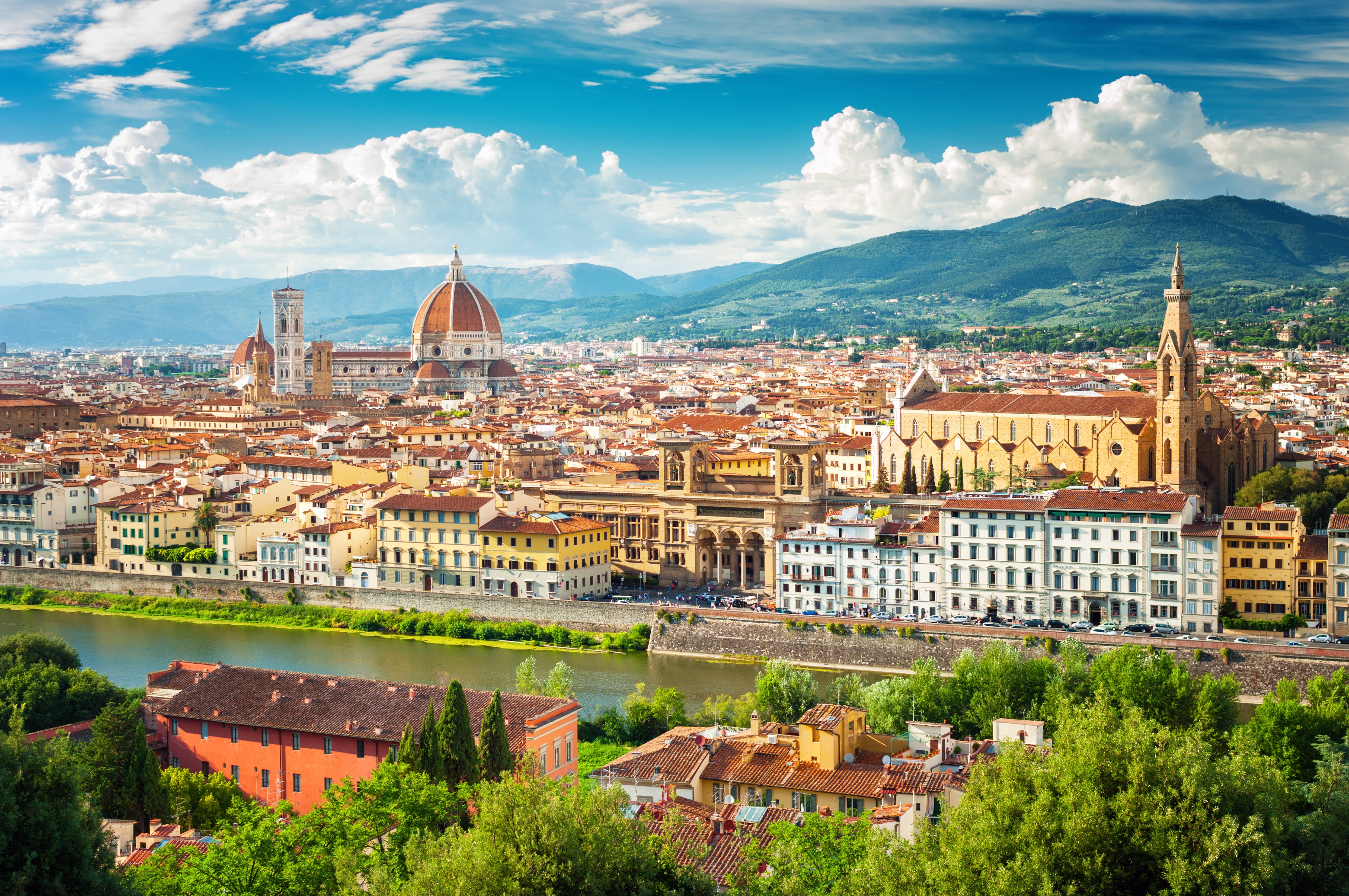 Florence cityscape with Duomo and Arno River, Italy HD Wallpaper