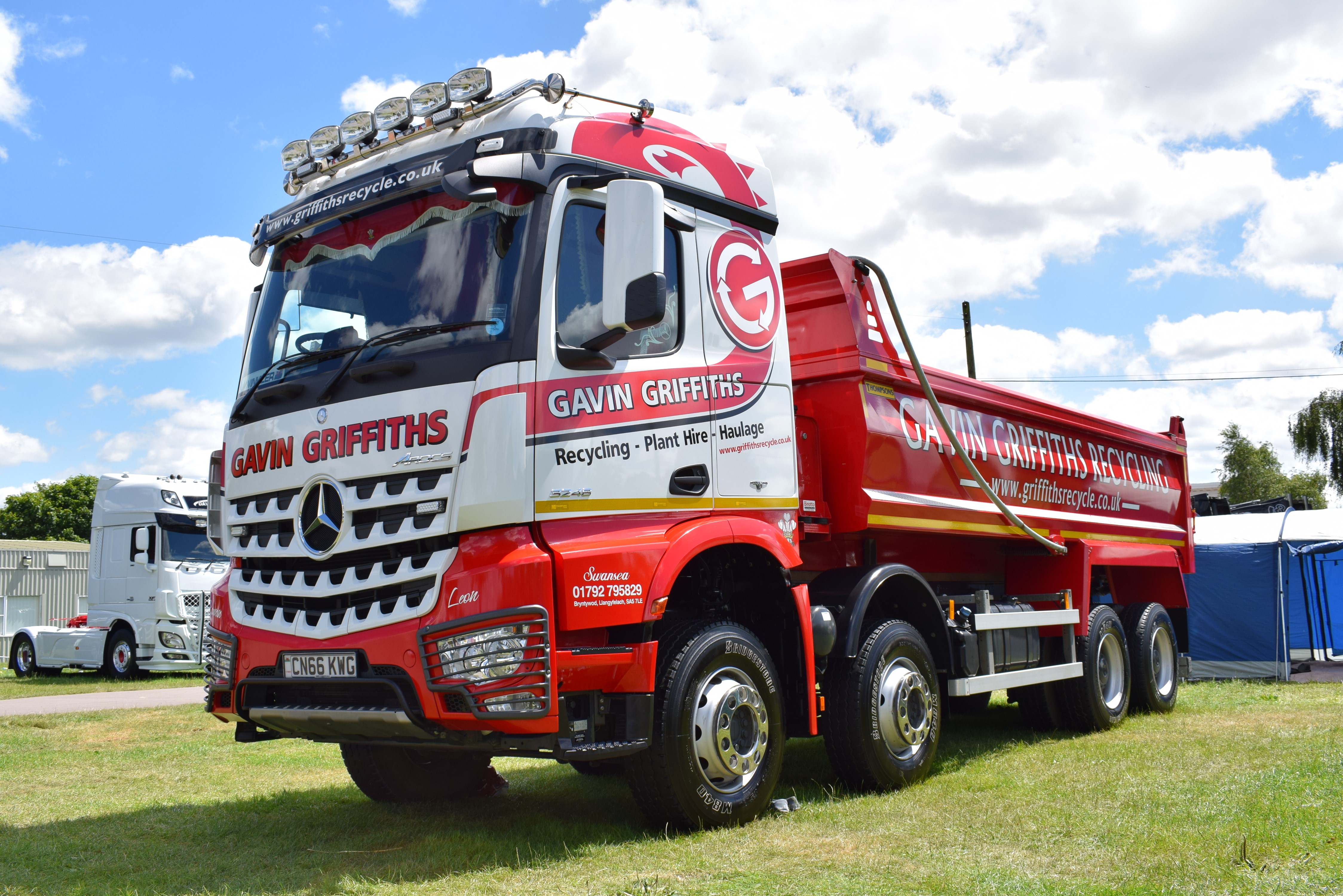 Mercedes-Benz Arocs Tipper CN66 KWG Truck HD Wallpaper