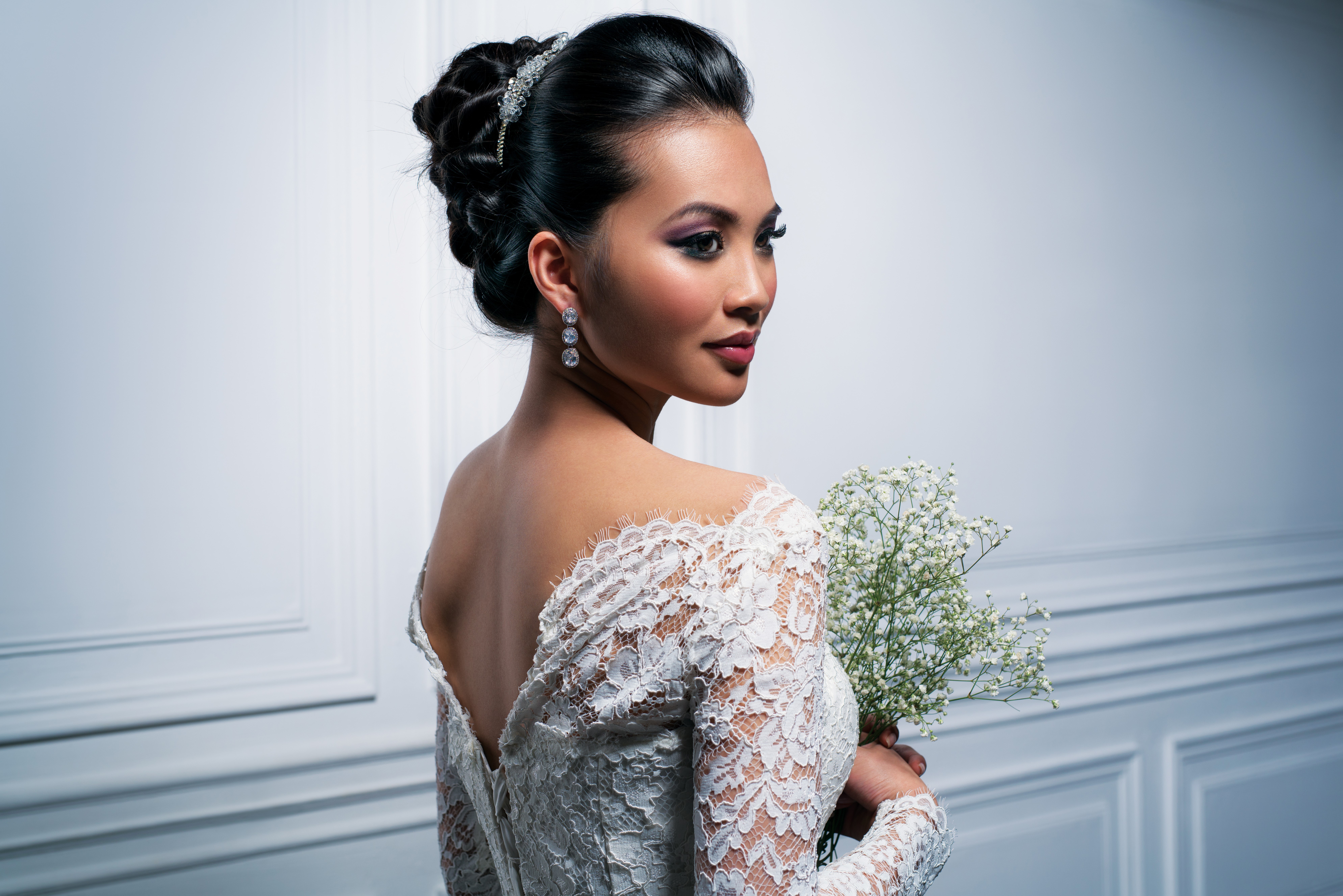 Bride in Lace Wedding Dress with Bouquet HD Wallpaper