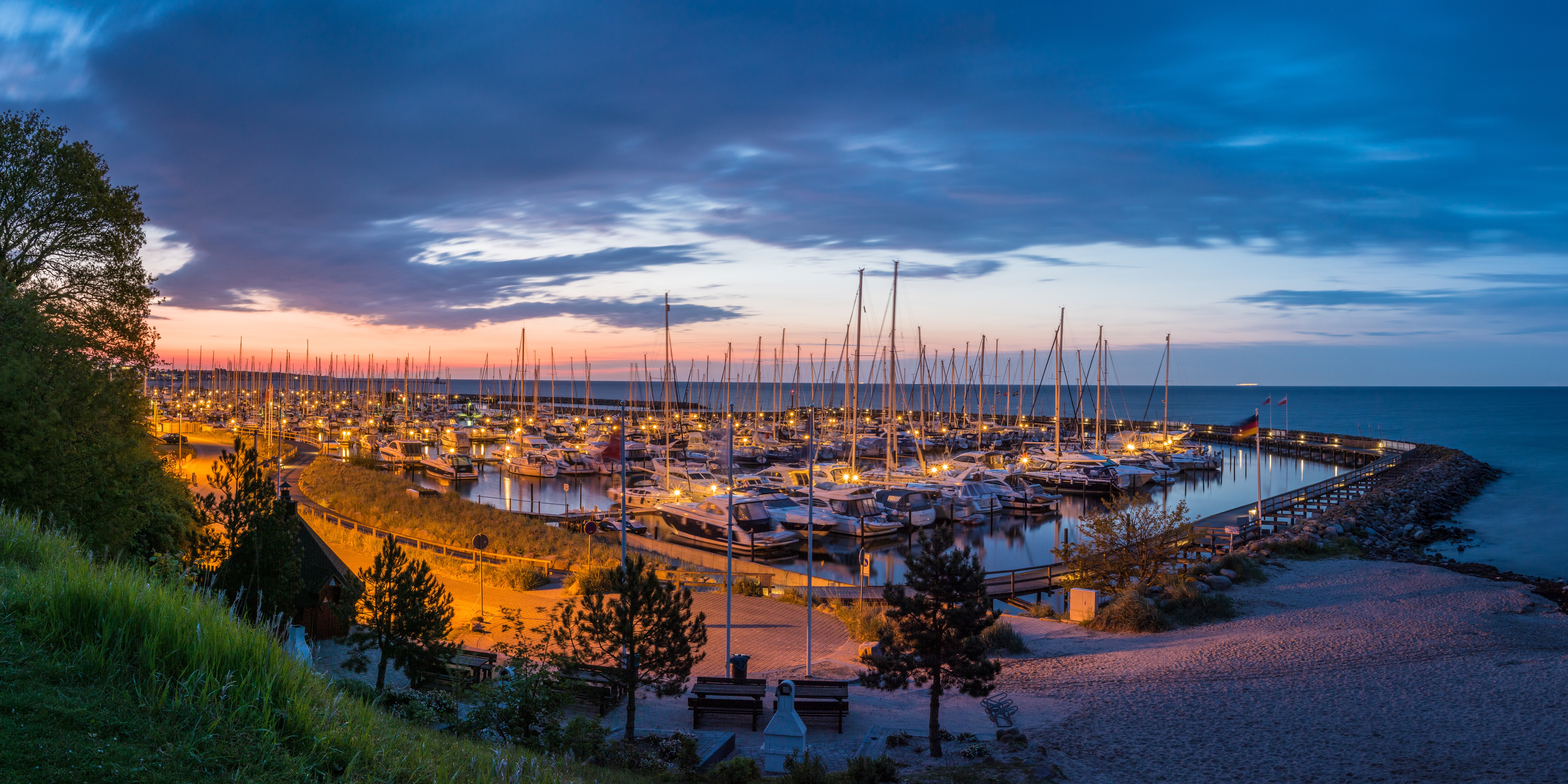 Marina with yachts at dusk in Germany HD Wallpaper