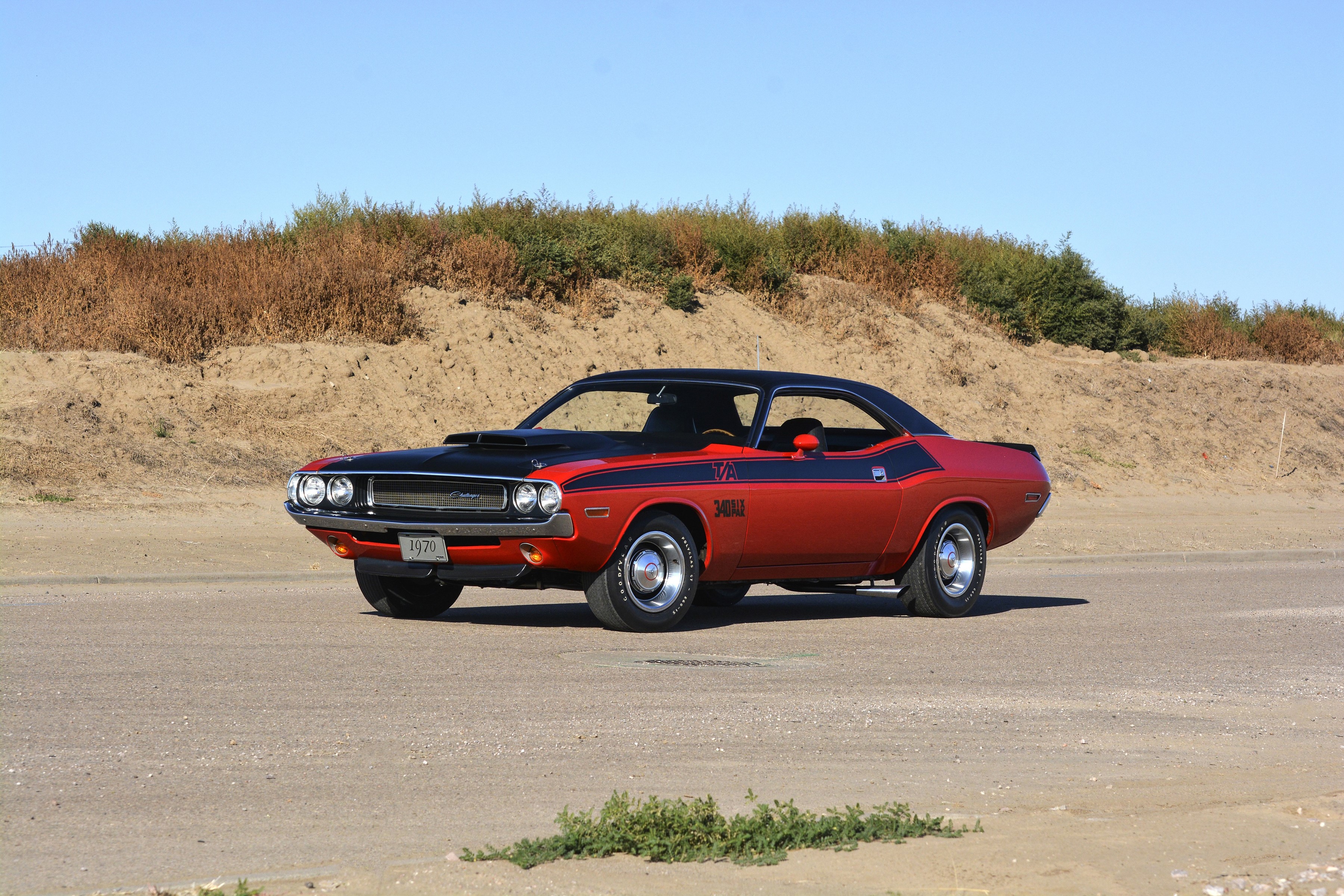 1970 Dodge Challenger T-A 340 Six Pack HD Wallpaper