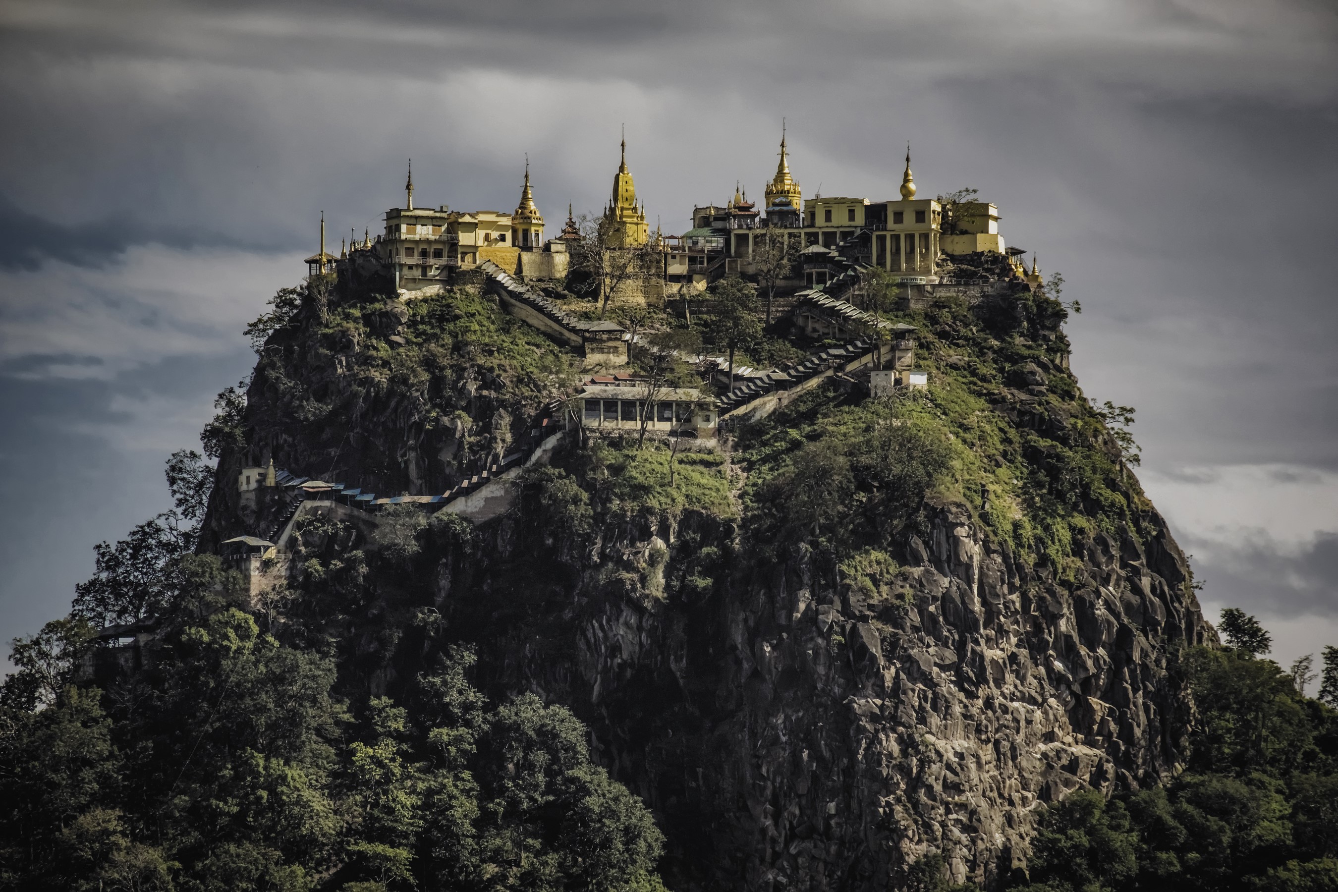 Popa Taungkalat Monastery on a rocky outcrop in Myanmar HD Wallpaper