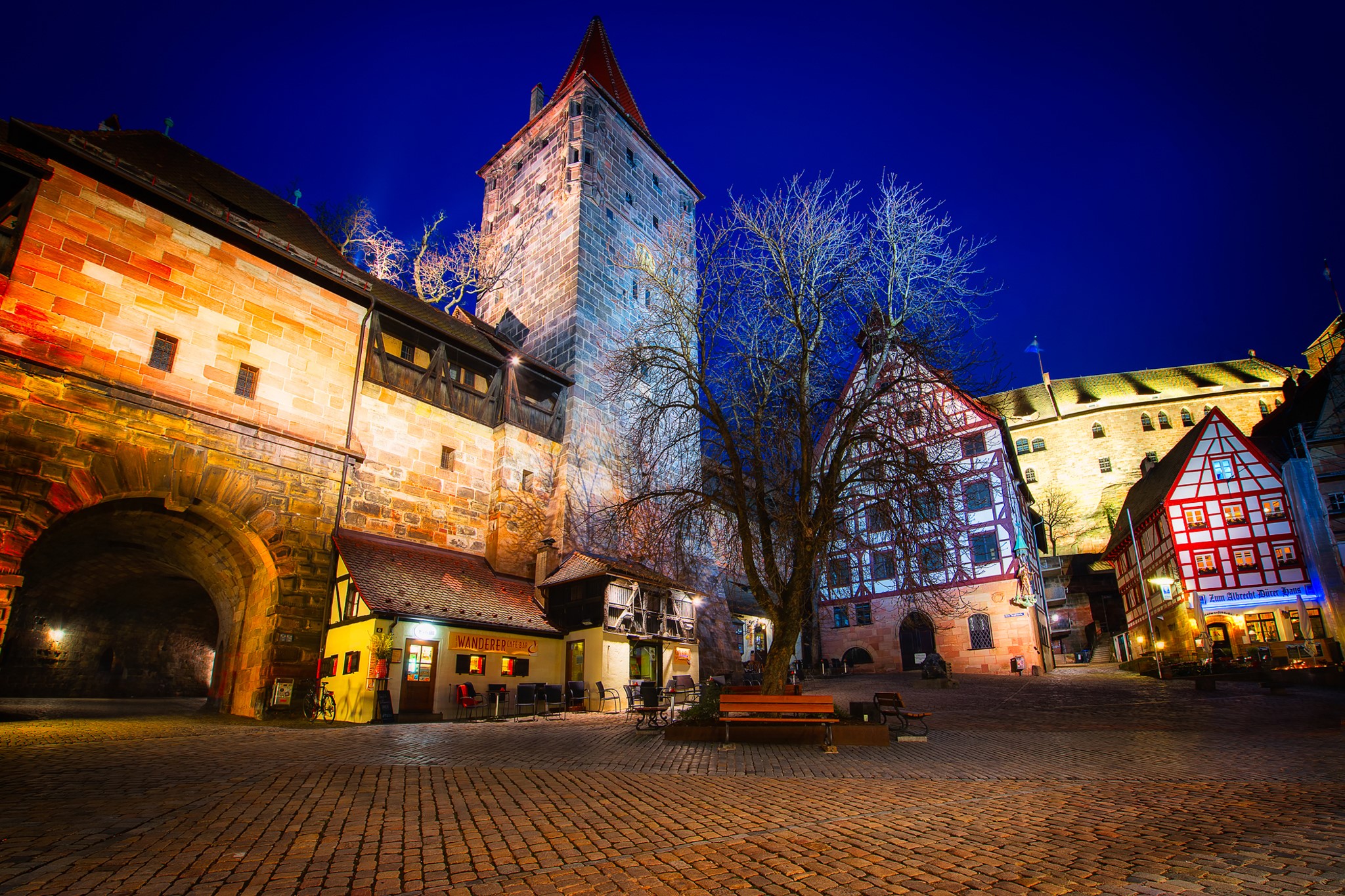 Nuremberg Castle and historic houses at night HD Wallpaper