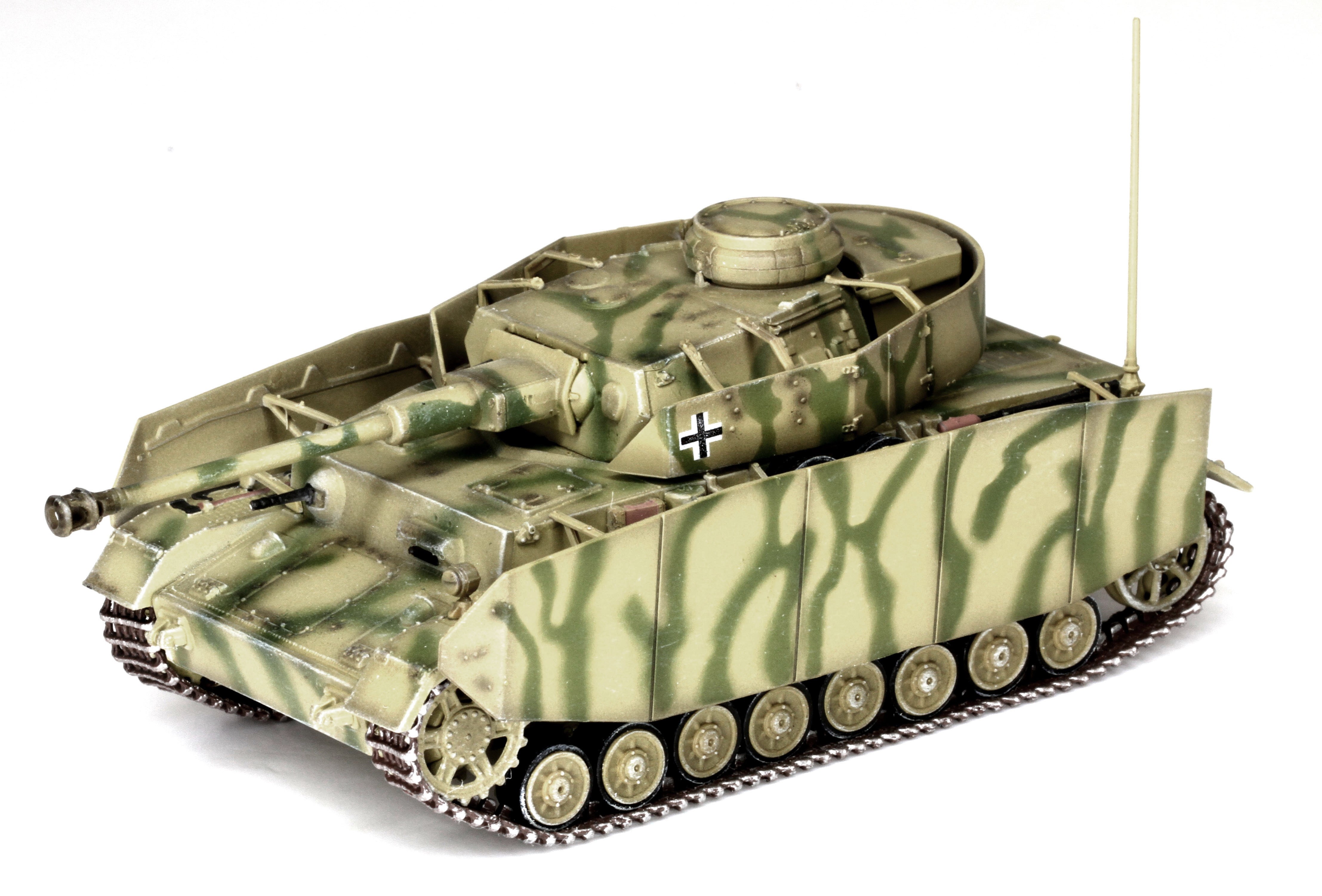 4K German Pz.Kpfw.IV Ausf.H tank model HD Wallpaper