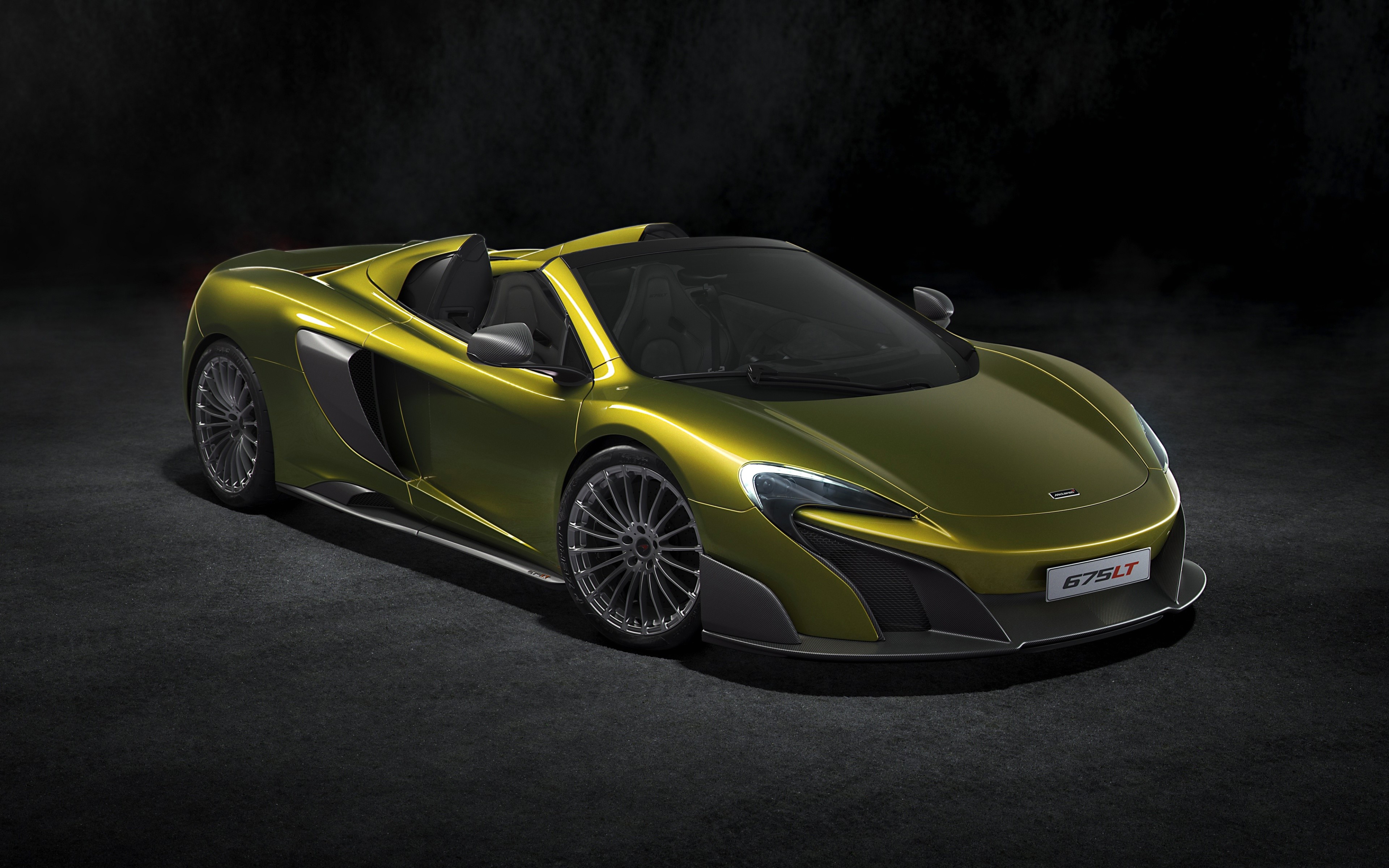McLaren 675LT Spider Roadster HD Wallpaper