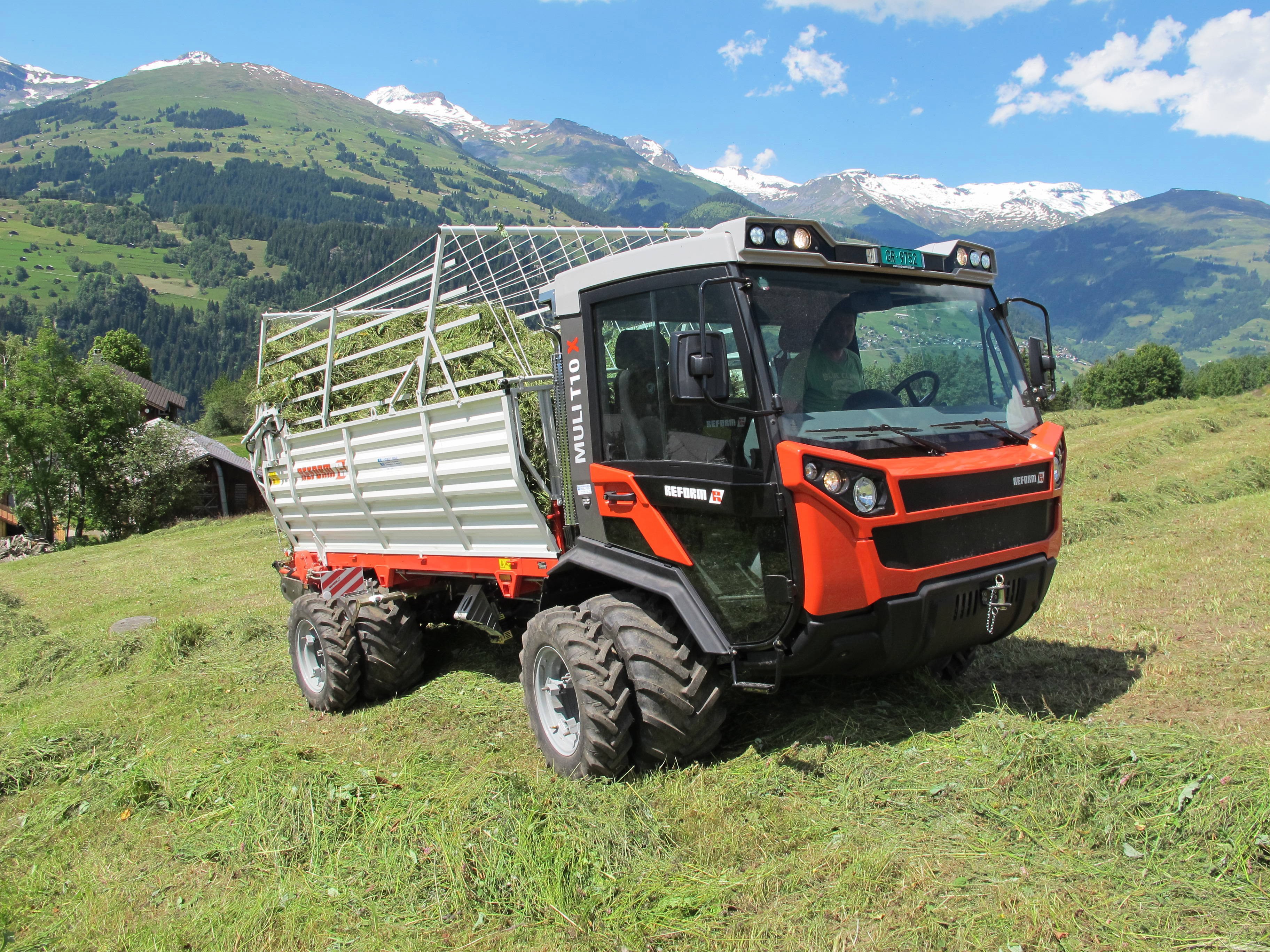 Reform Muli T10 X agricultural vehicle in mountains HD Wallpaper