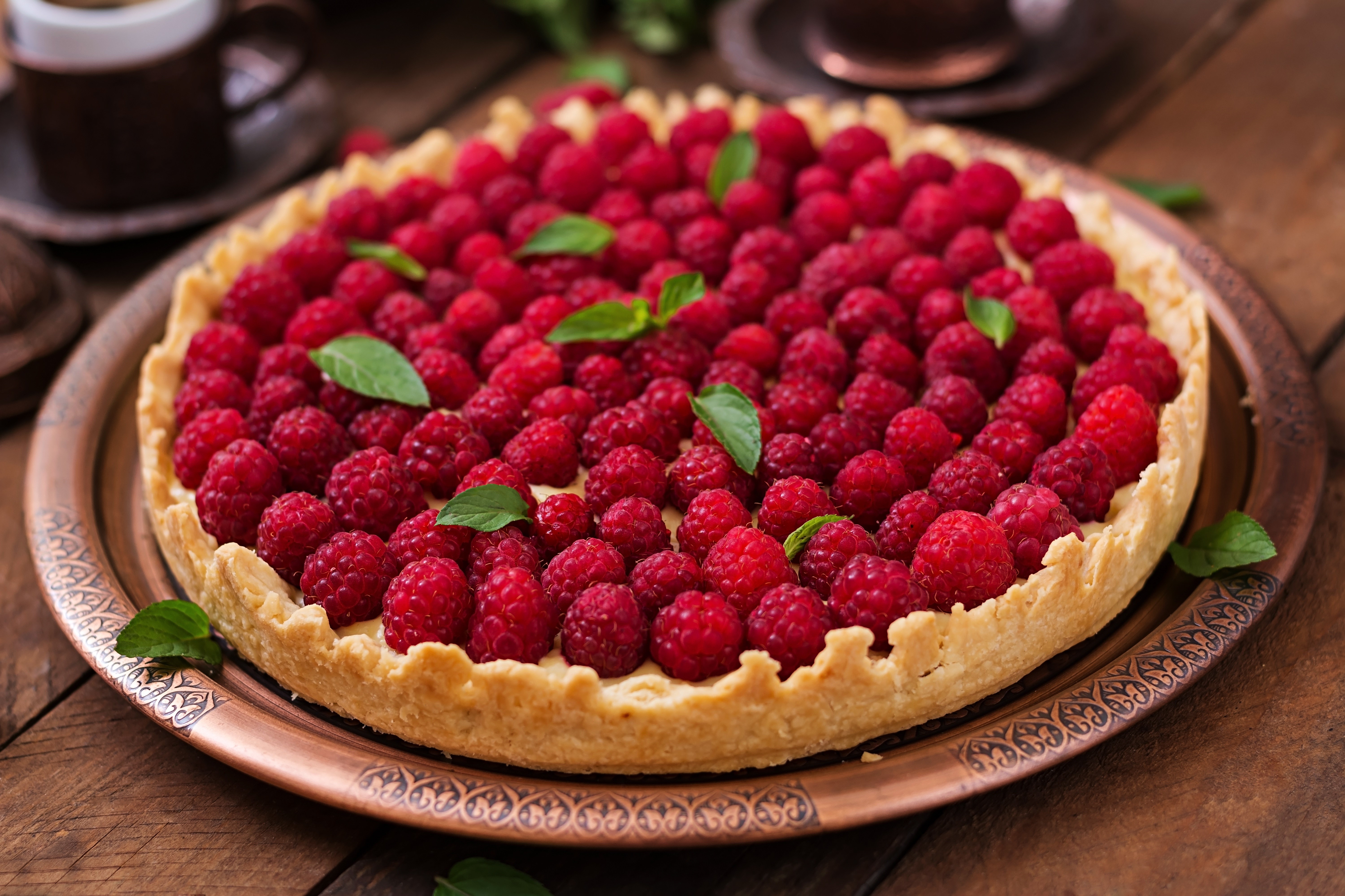 Raspberry Tart with Mint Leaves HD Wallpaper