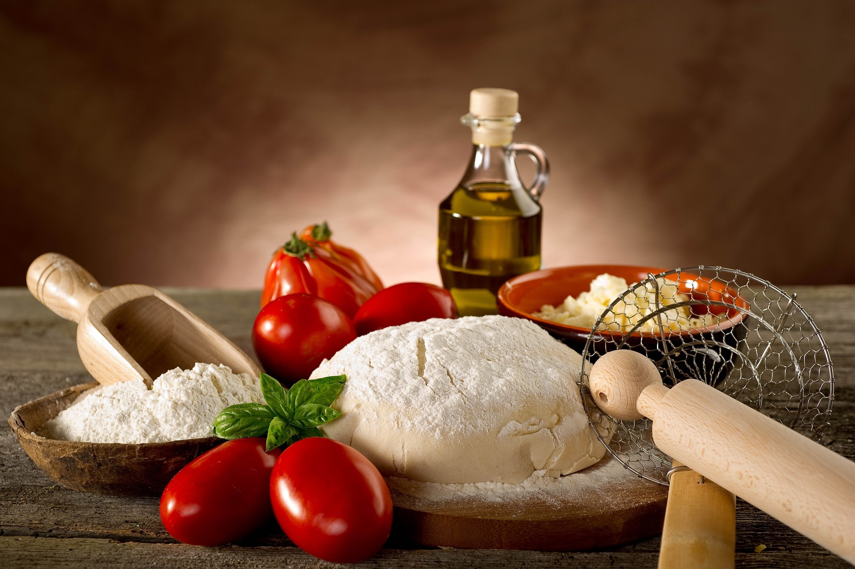 Pizza ingredients: flour, tomatoes, olive oil, cheese HD Wallpaper
