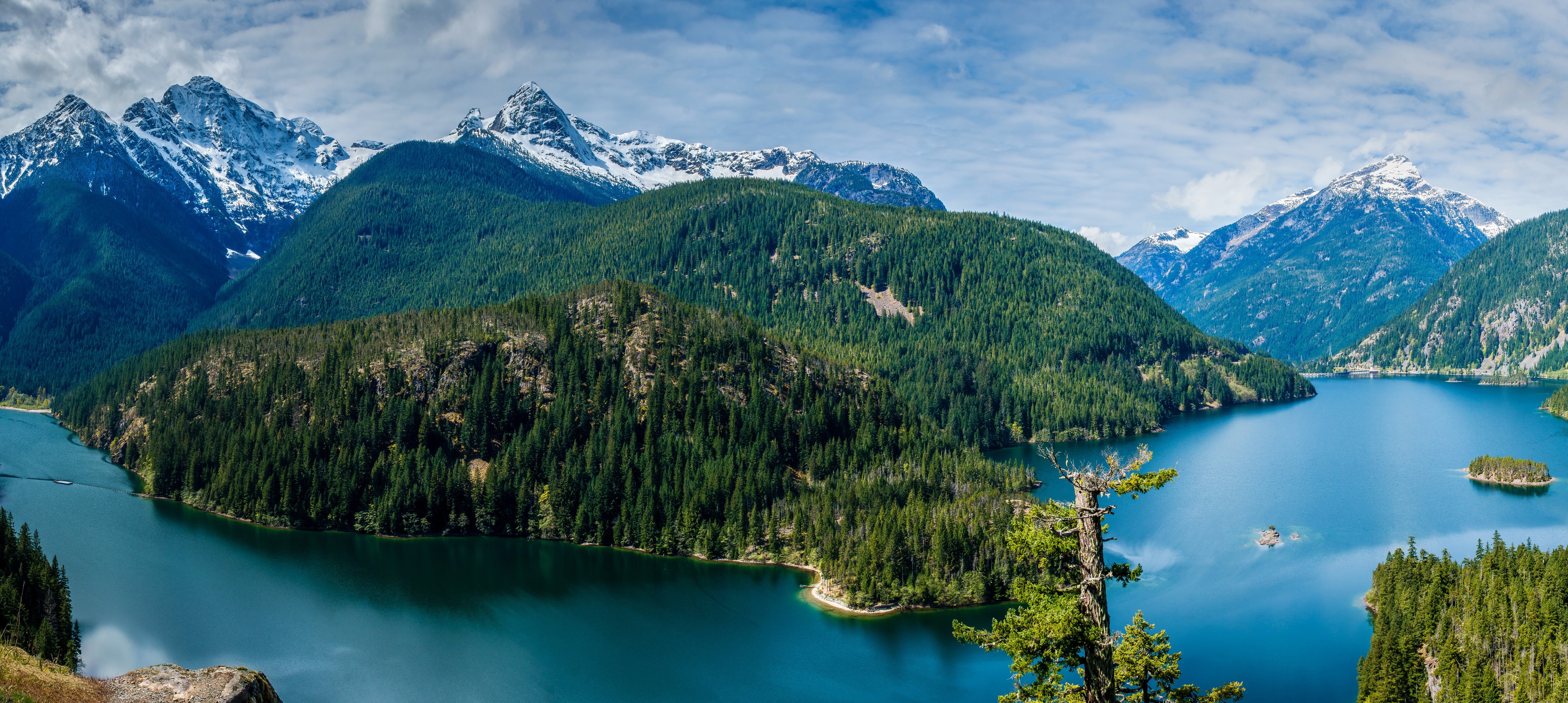 4K Diablo Lake Mountains and Forests HD Wallpaper