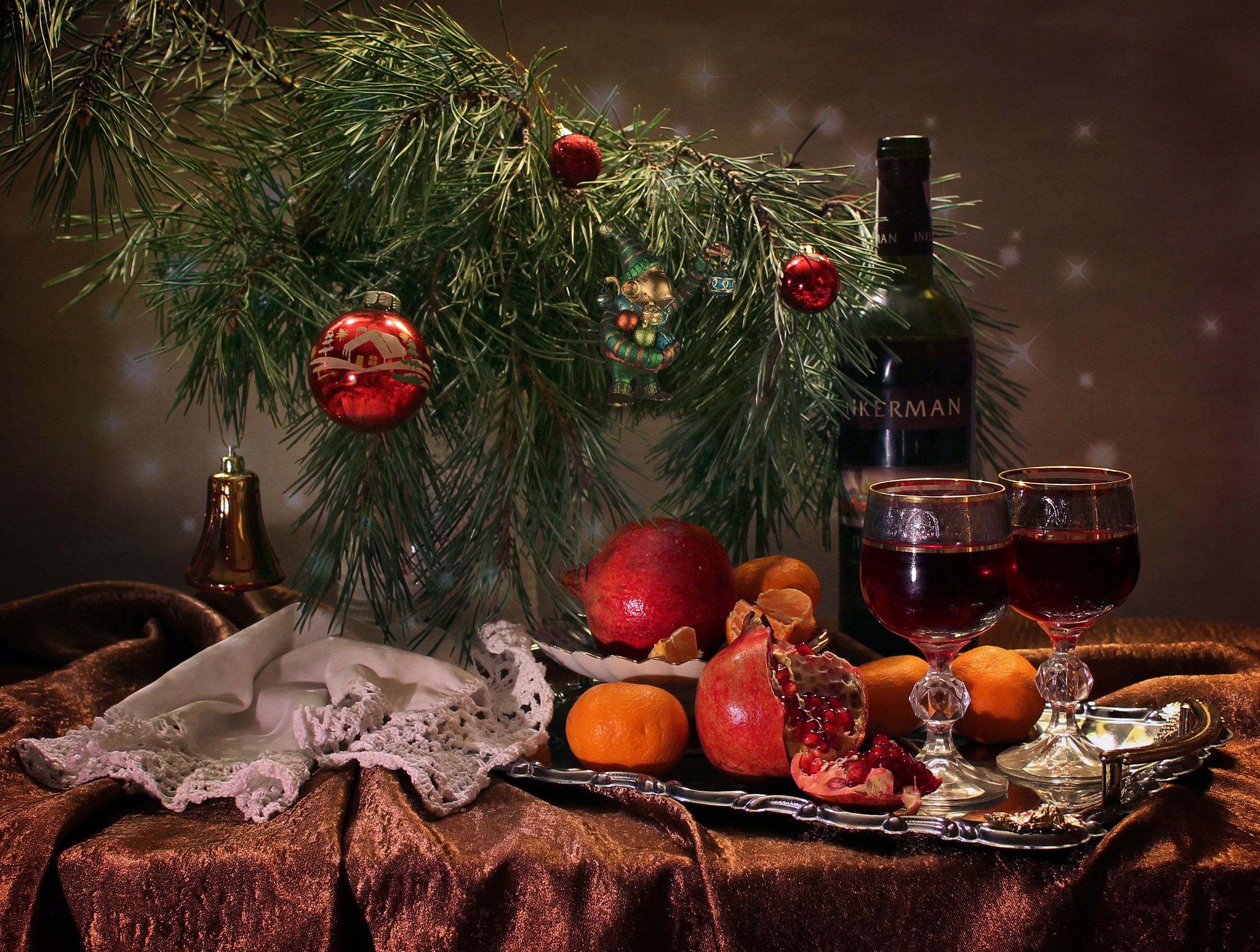 Christmas still life with wine and fruit HD Wallpaper