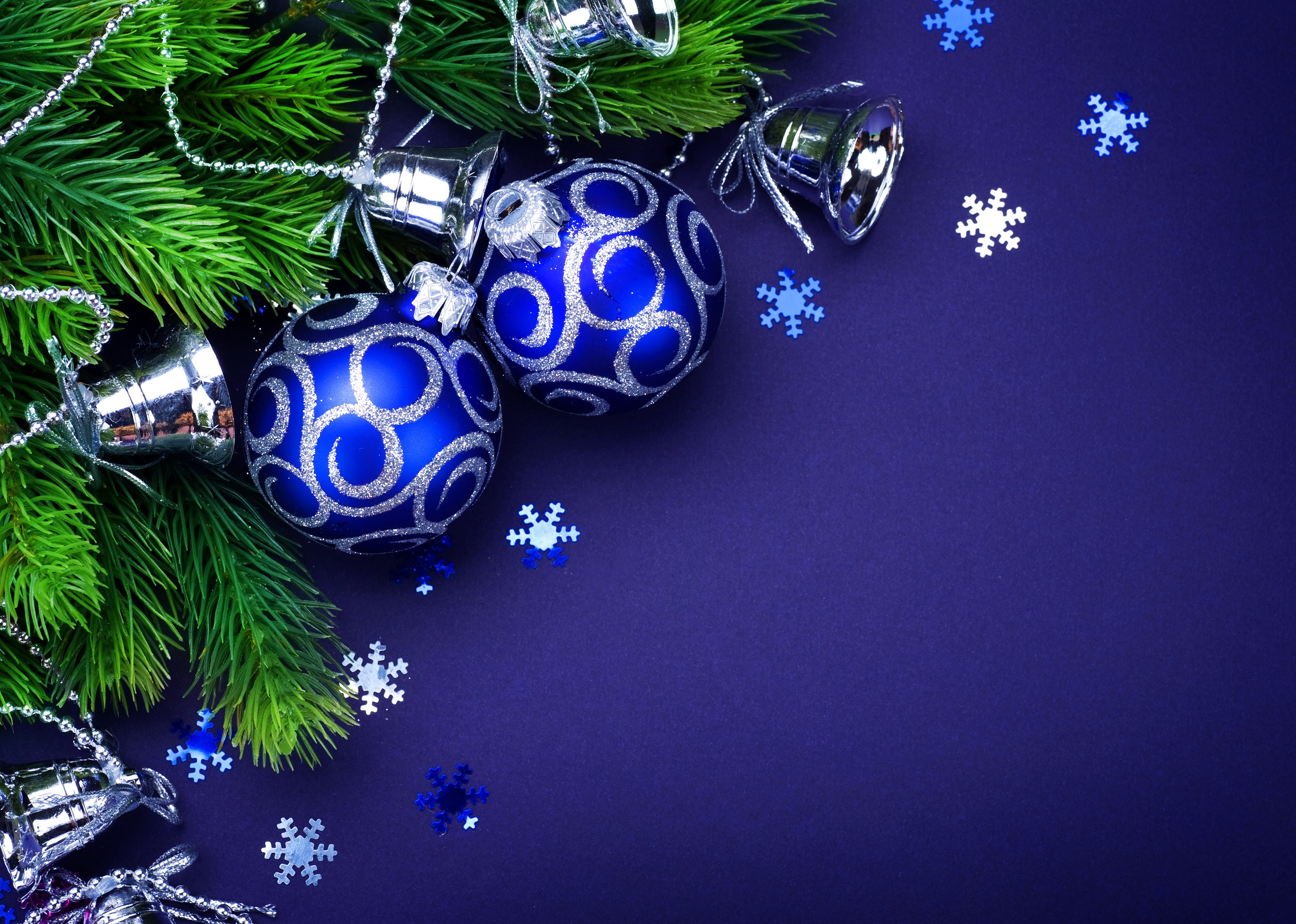 Christmas ornaments and pine branches HD Wallpaper