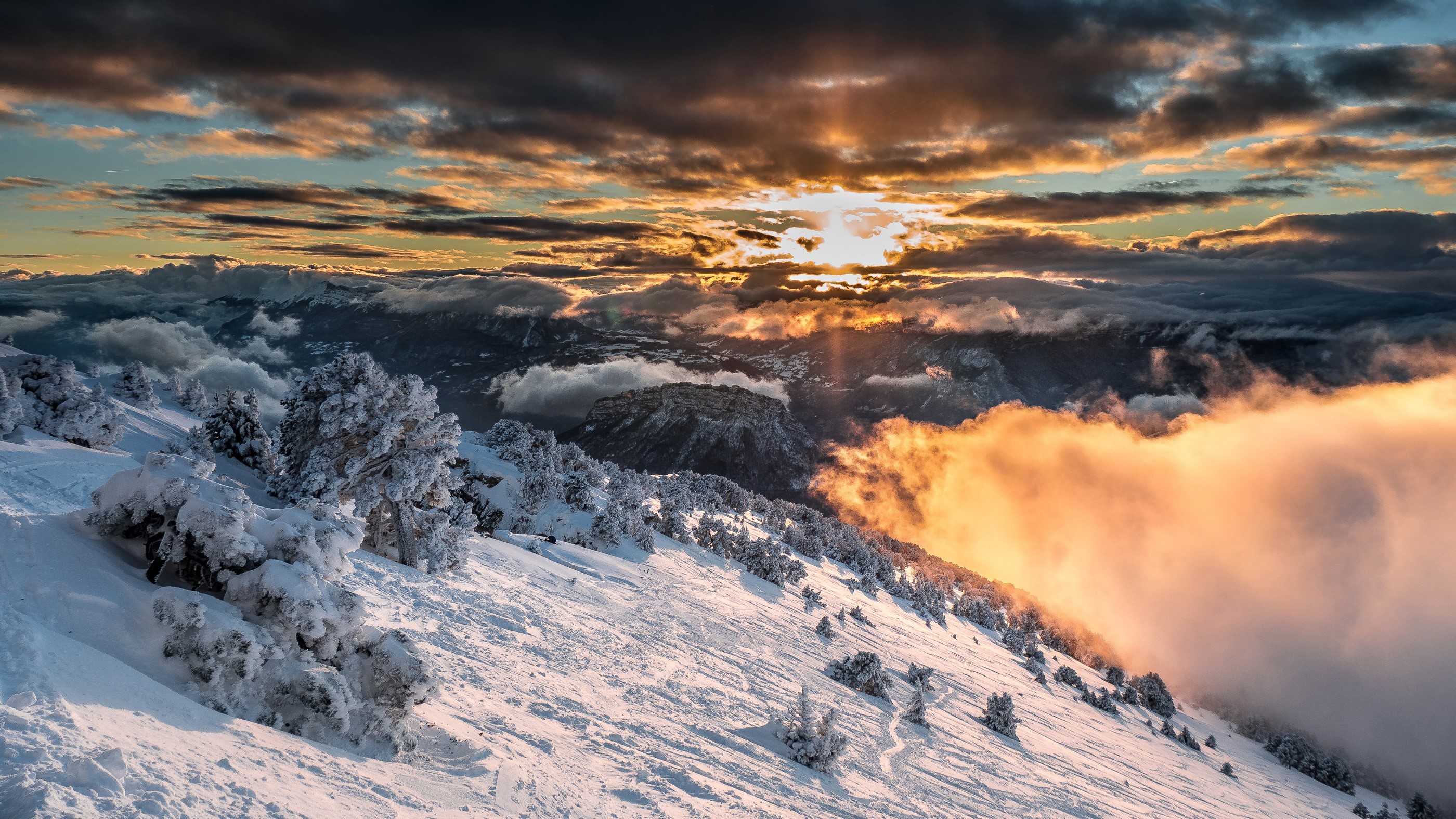 Snowy mountains in Sarcenas, France during sunset HD Wallpaper