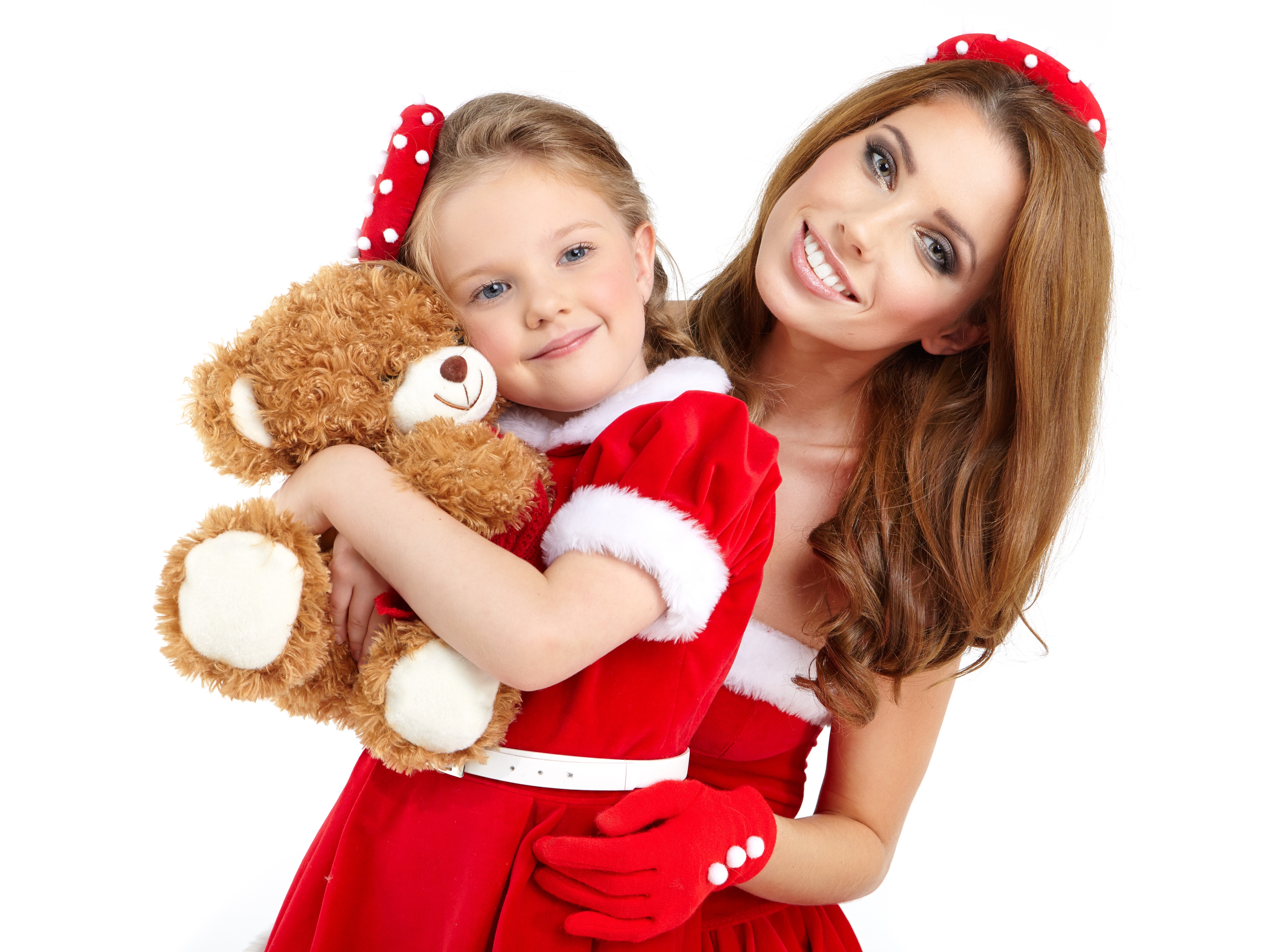 Woman and Girl with Teddy Bear HD Wallpaper