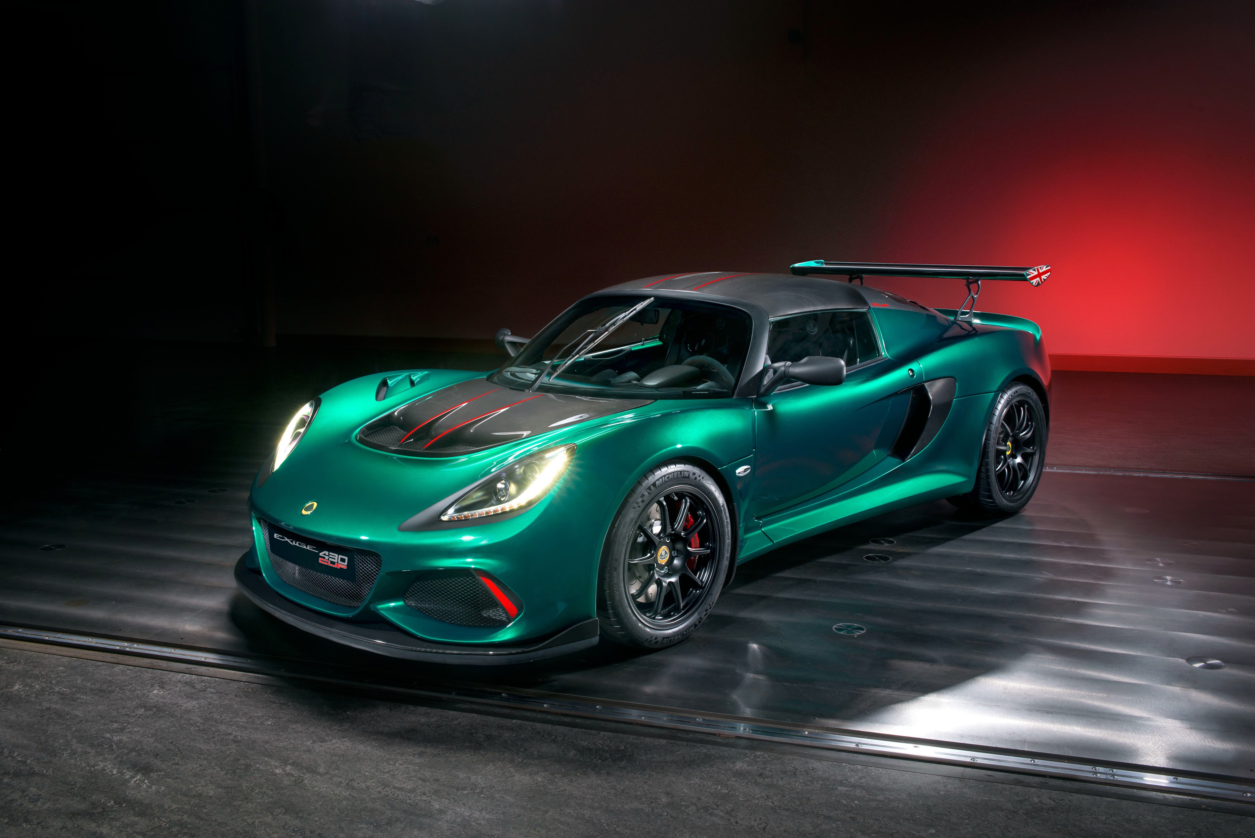 Green Lotus Exige Cup 430 sports car HD Wallpaper
