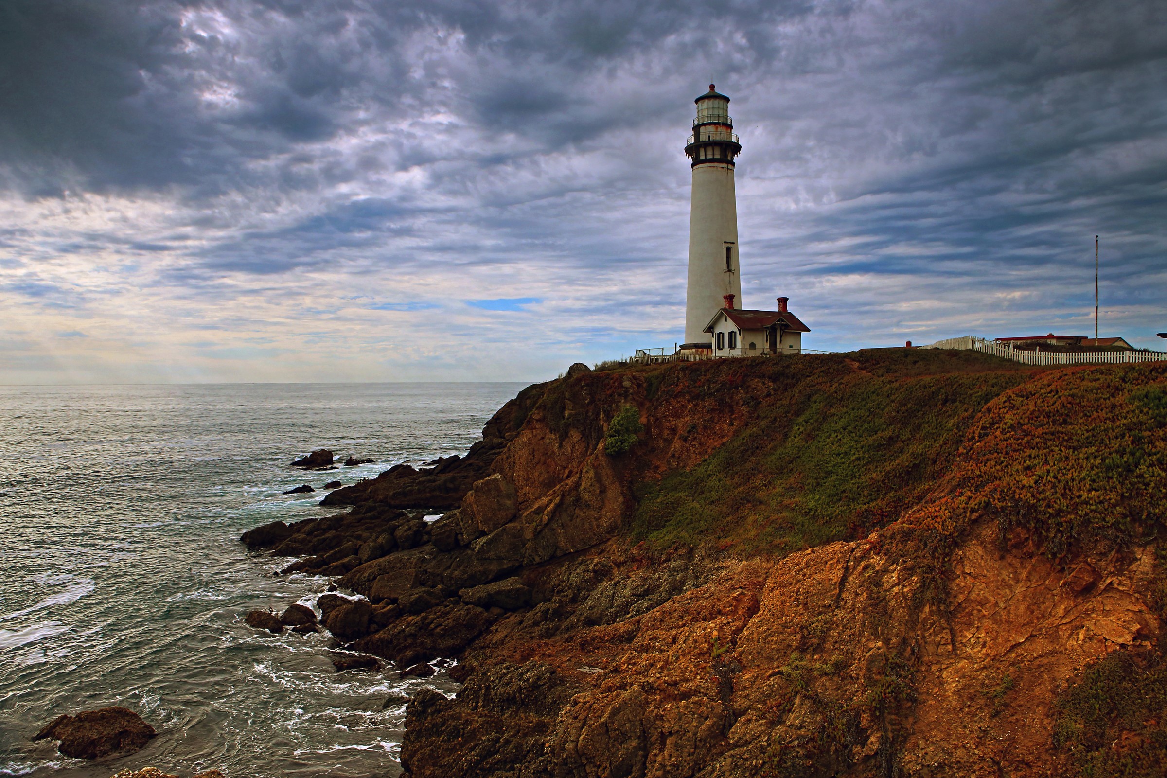 Pigeon Point Lighthouse, California Coast HD Wallpaper