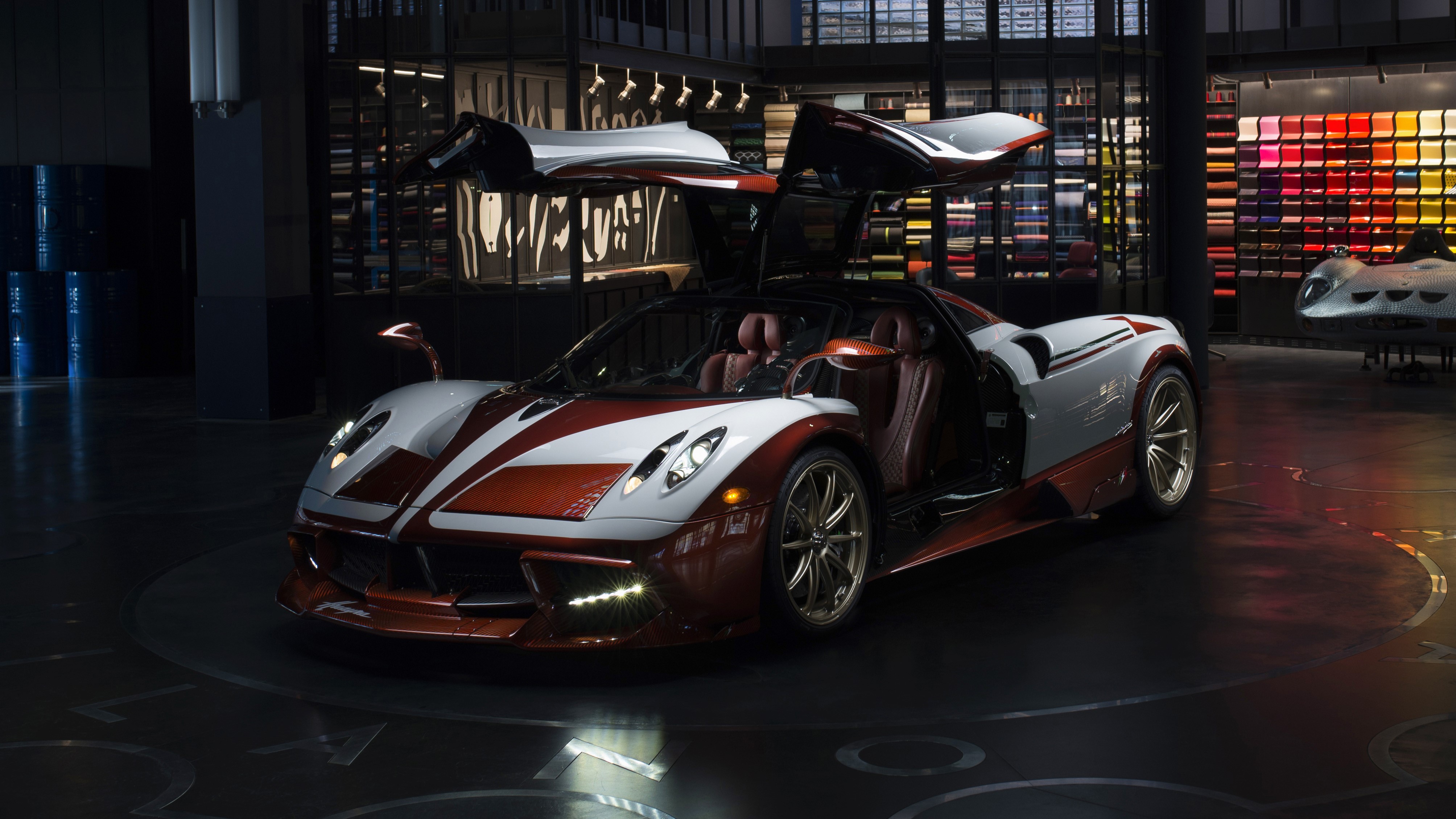 4K 2017 Huayra Lampo Pagani Metallic HD Wallpaper