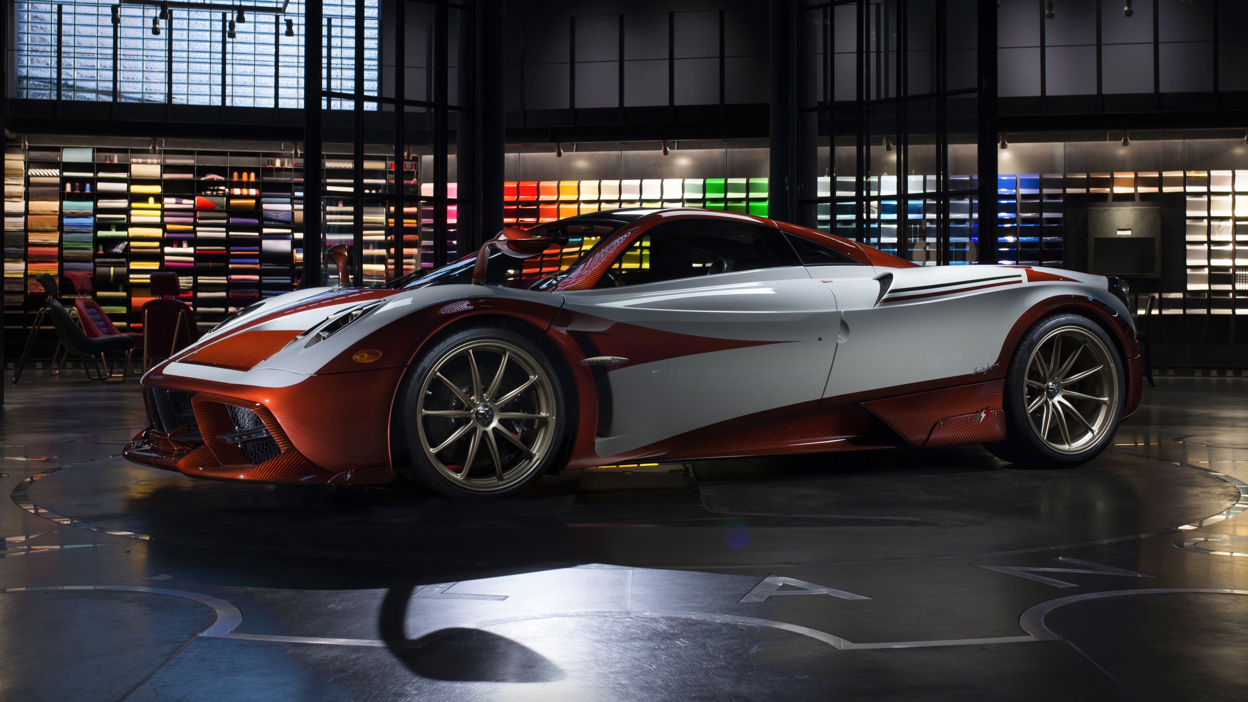 4K 2017 Huayra Lampo Pagani Metallic HD Wallpaper
