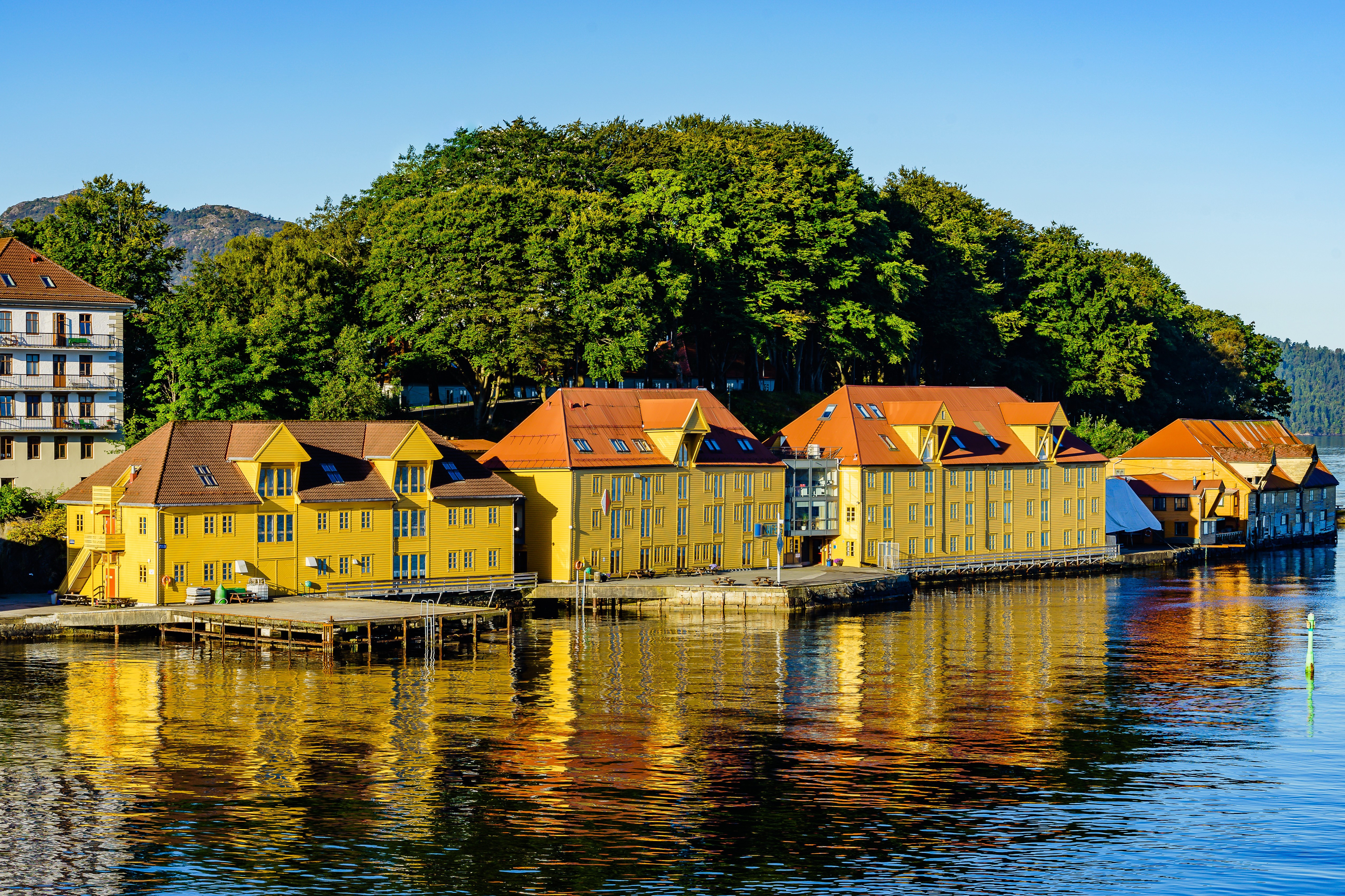 Yellow buildings on the waterfront in Bergen, Norway HD Wallpaper