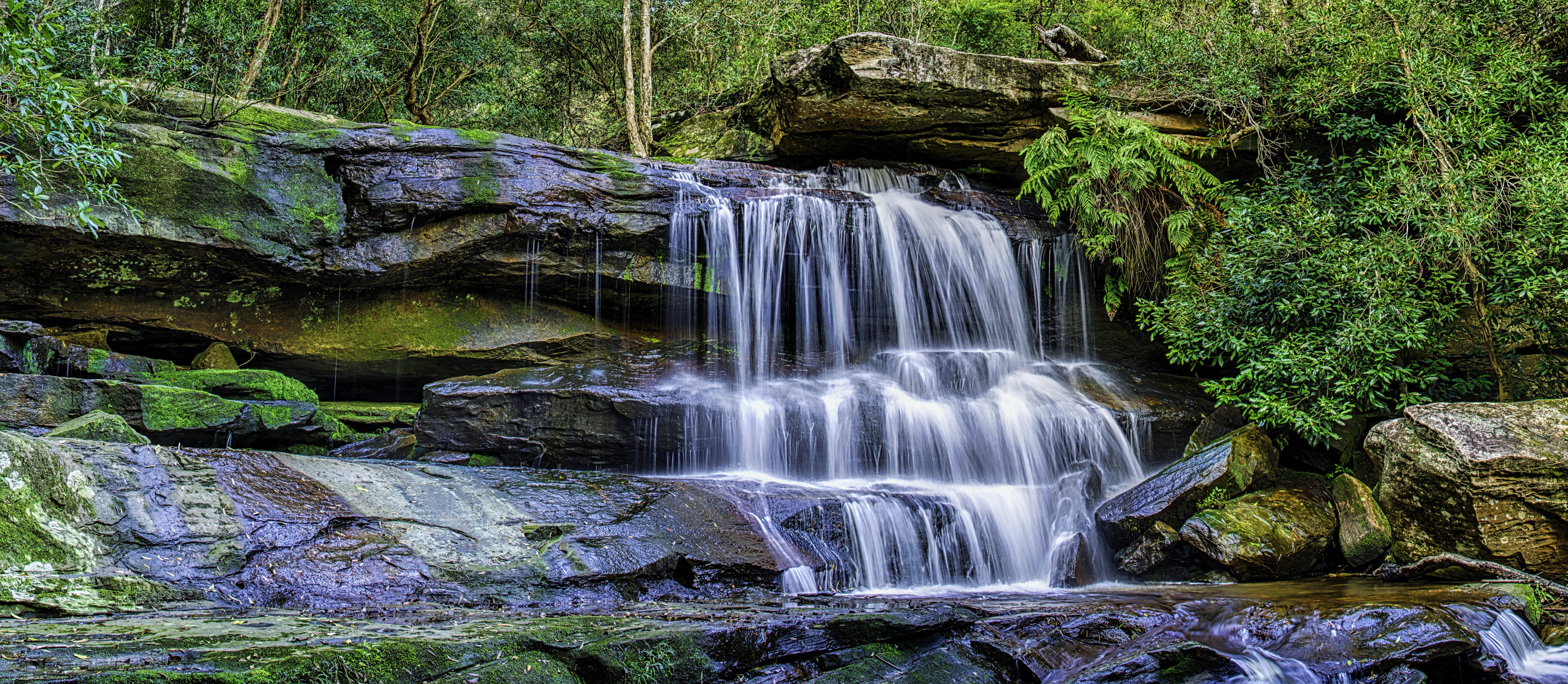 Waterfall in Australia with Moss HD Wallpaper