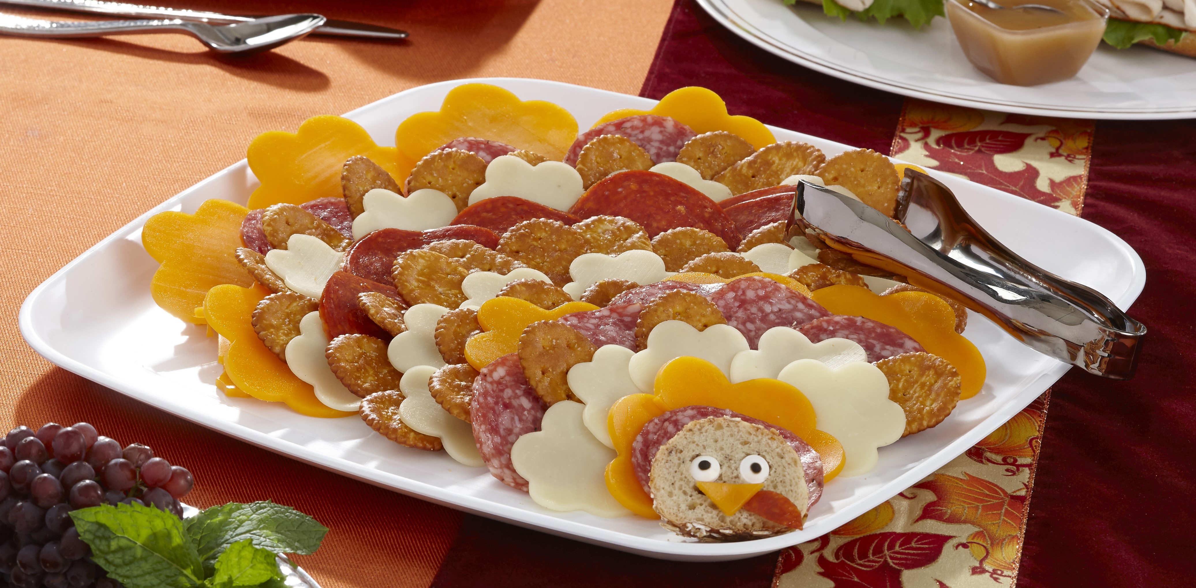 Turkey cheese and salami platter HD Wallpaper
