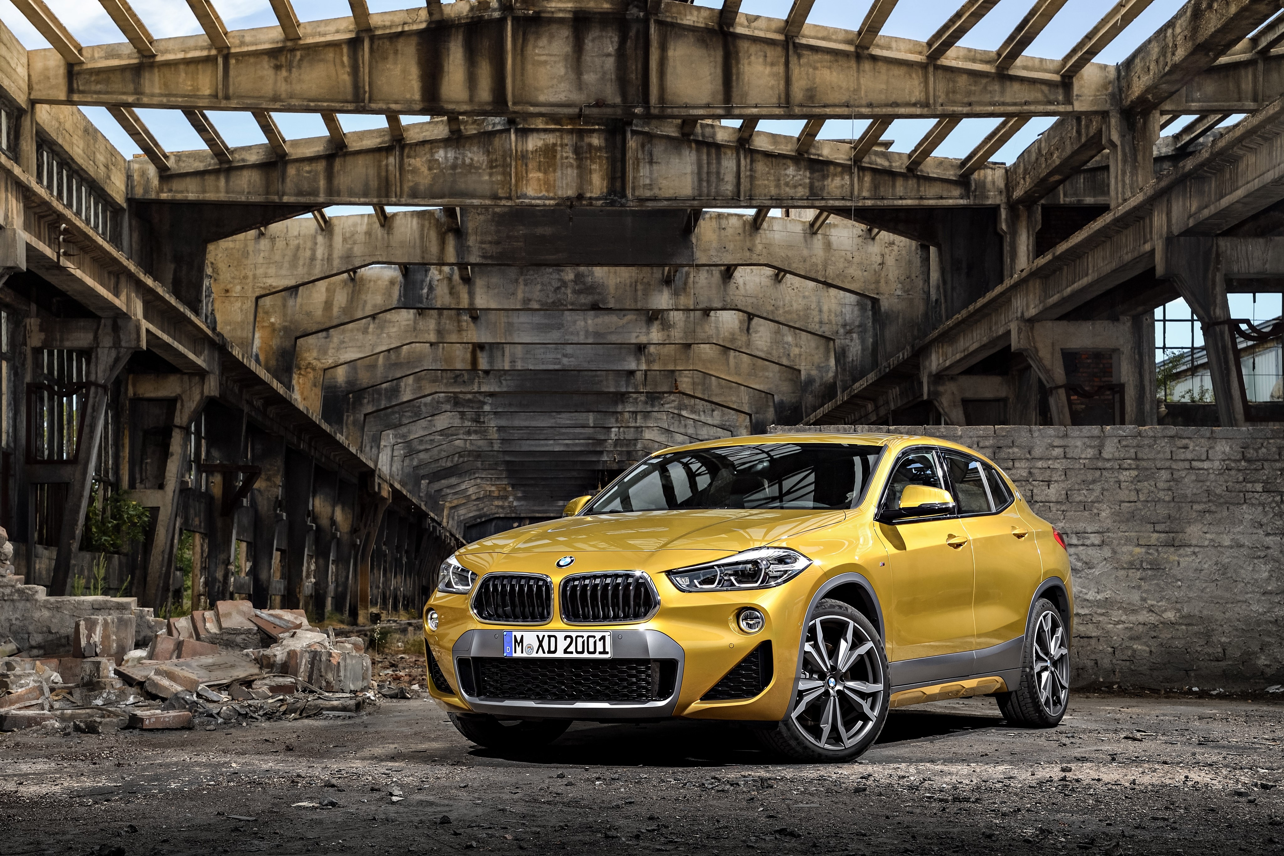 Yellow 2018 BMW X2 xDrive20d M Sport X HD Wallpaper
