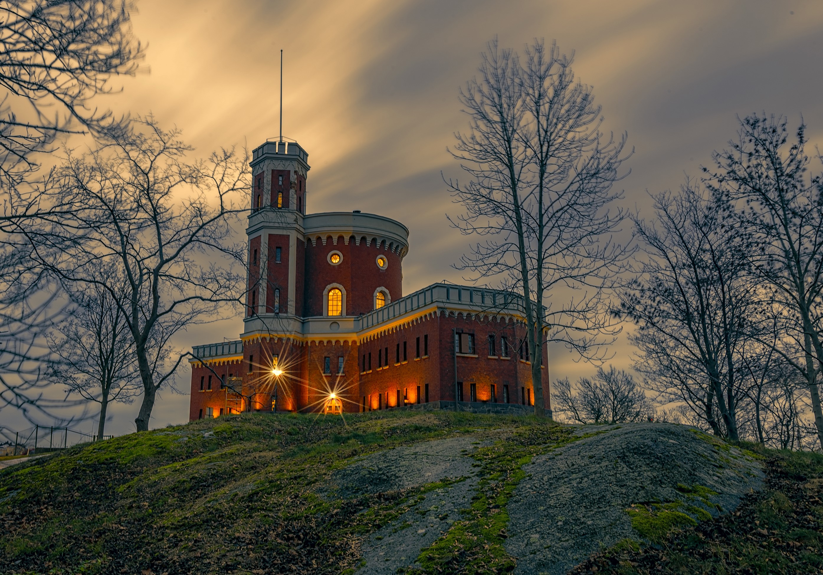 Kastellholmen castle in Stockholm, Sweden at dusk HD Wallpaper