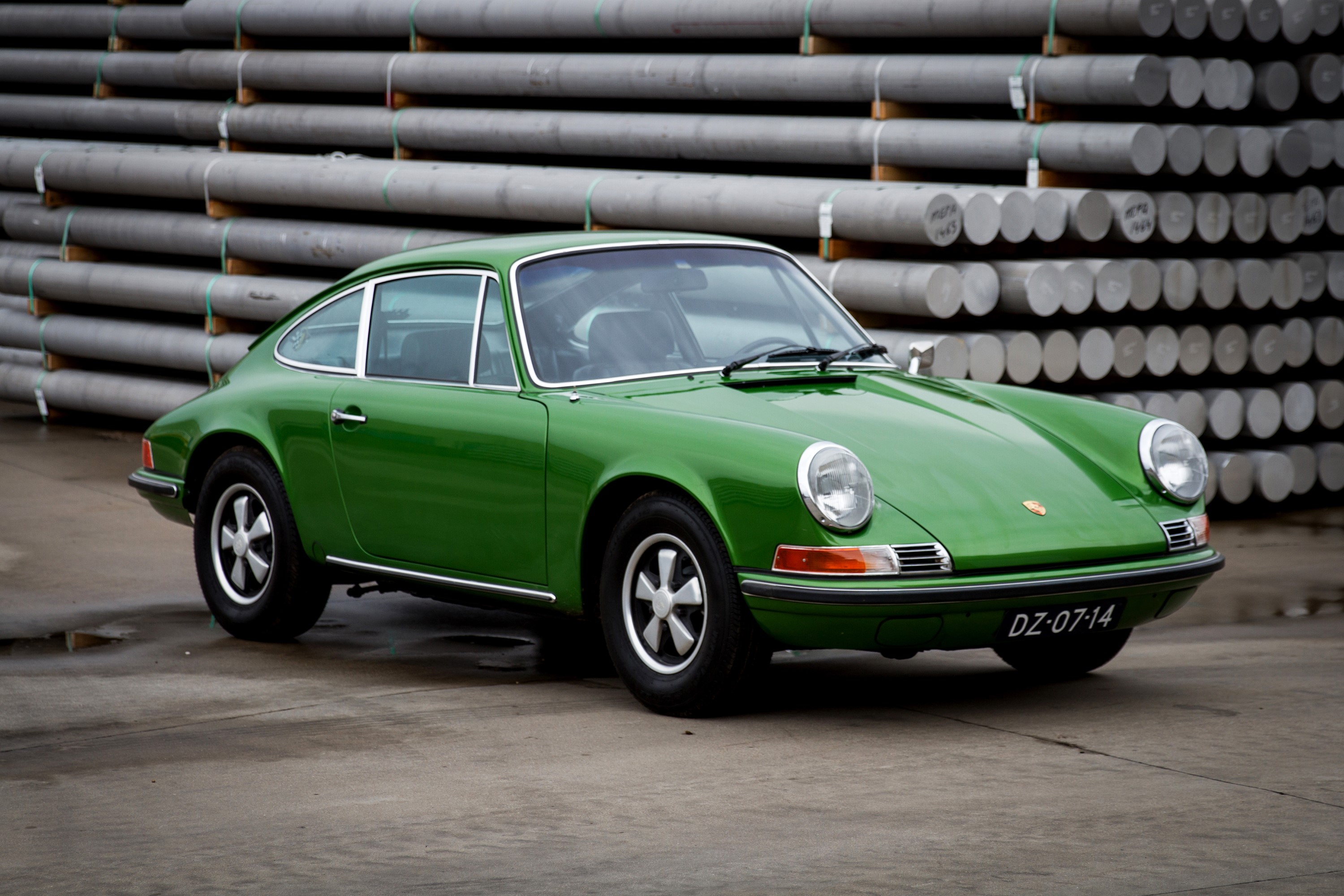 Green 1969-71 Porsche 911 E 2.2 Coupe HD Wallpaper