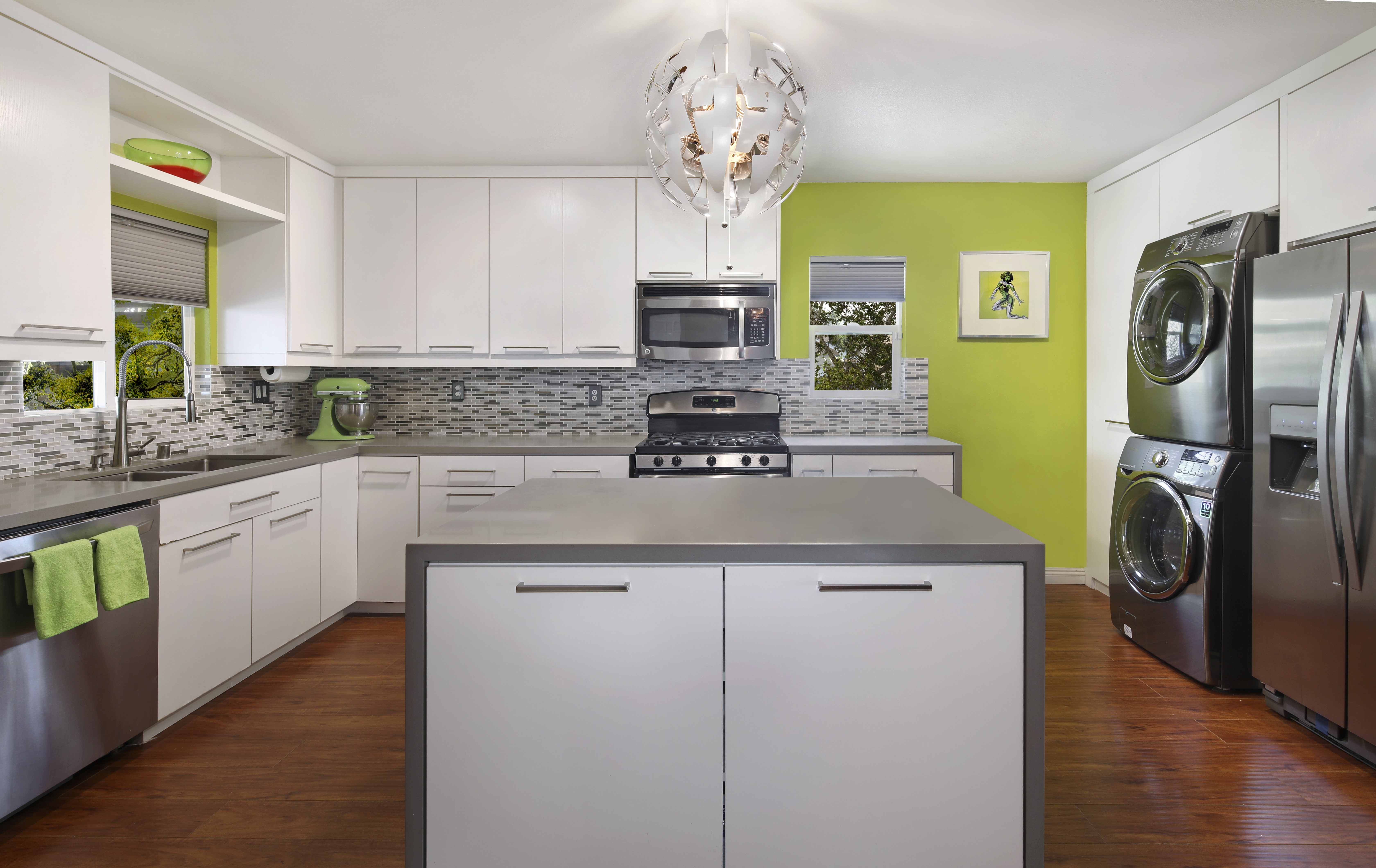 Modern Kitchen with Island and Appliances HD Wallpaper