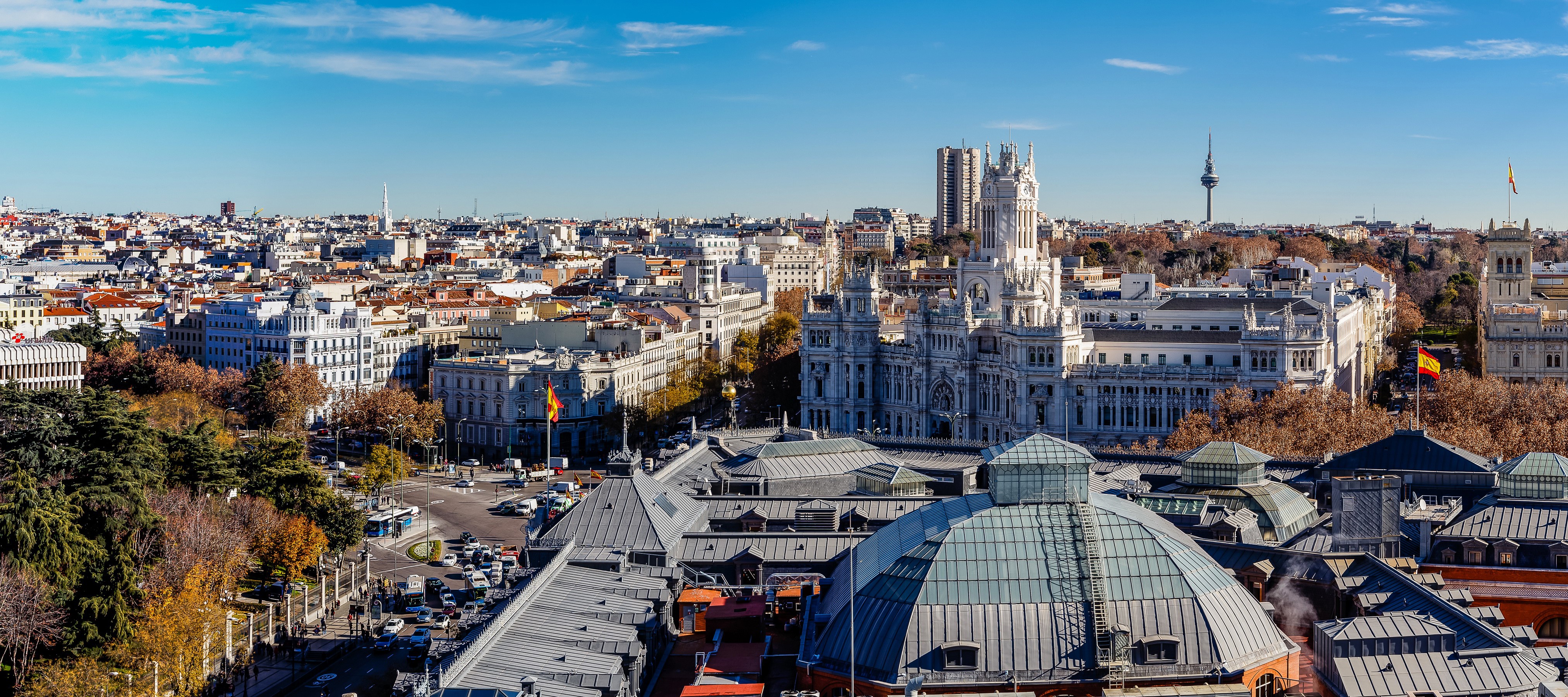 Madrid cityscape with Palacio de Cibeles and TV tower HD Wallpaper