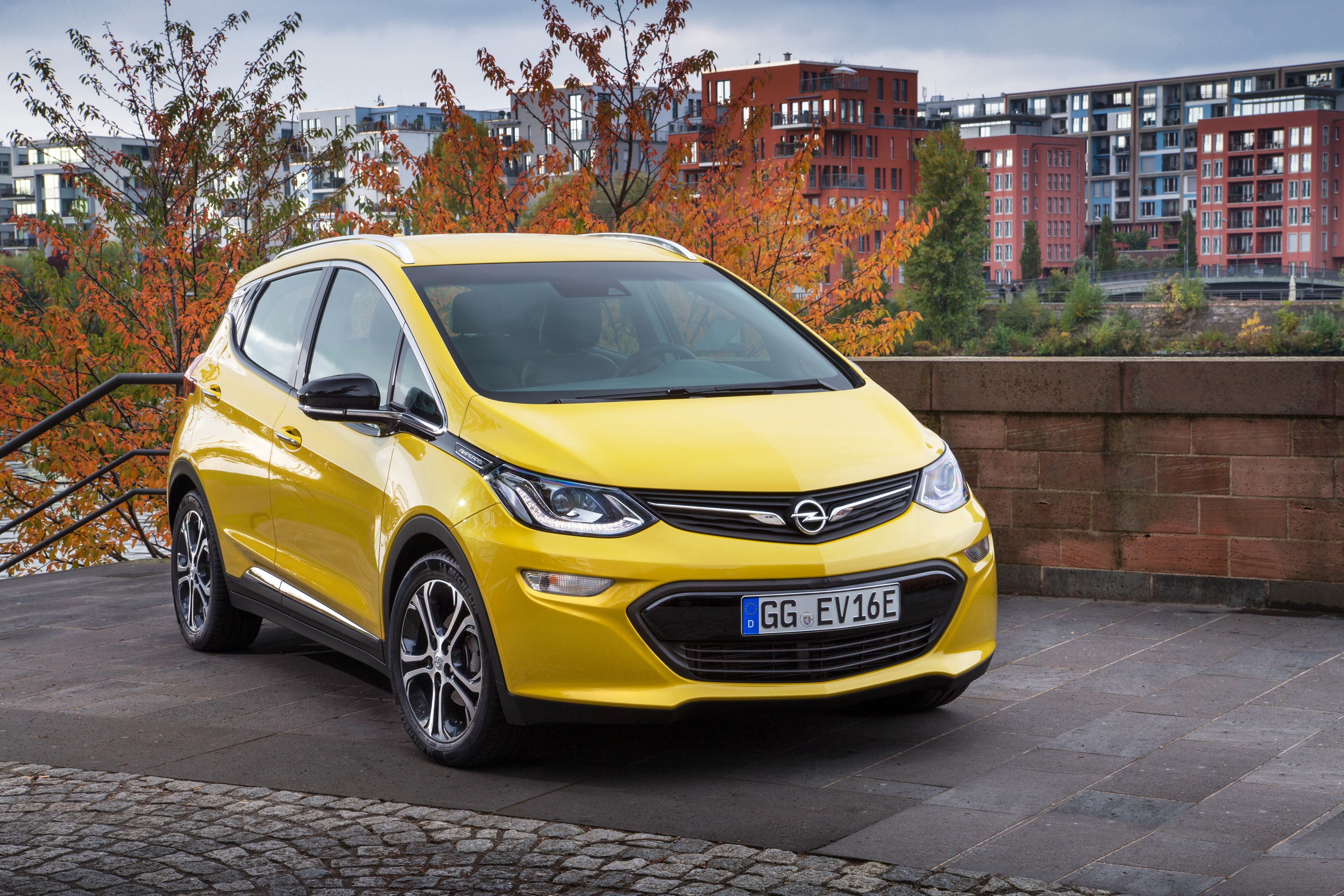 Yellow 2016 Opel Ampera-e HD Wallpaper