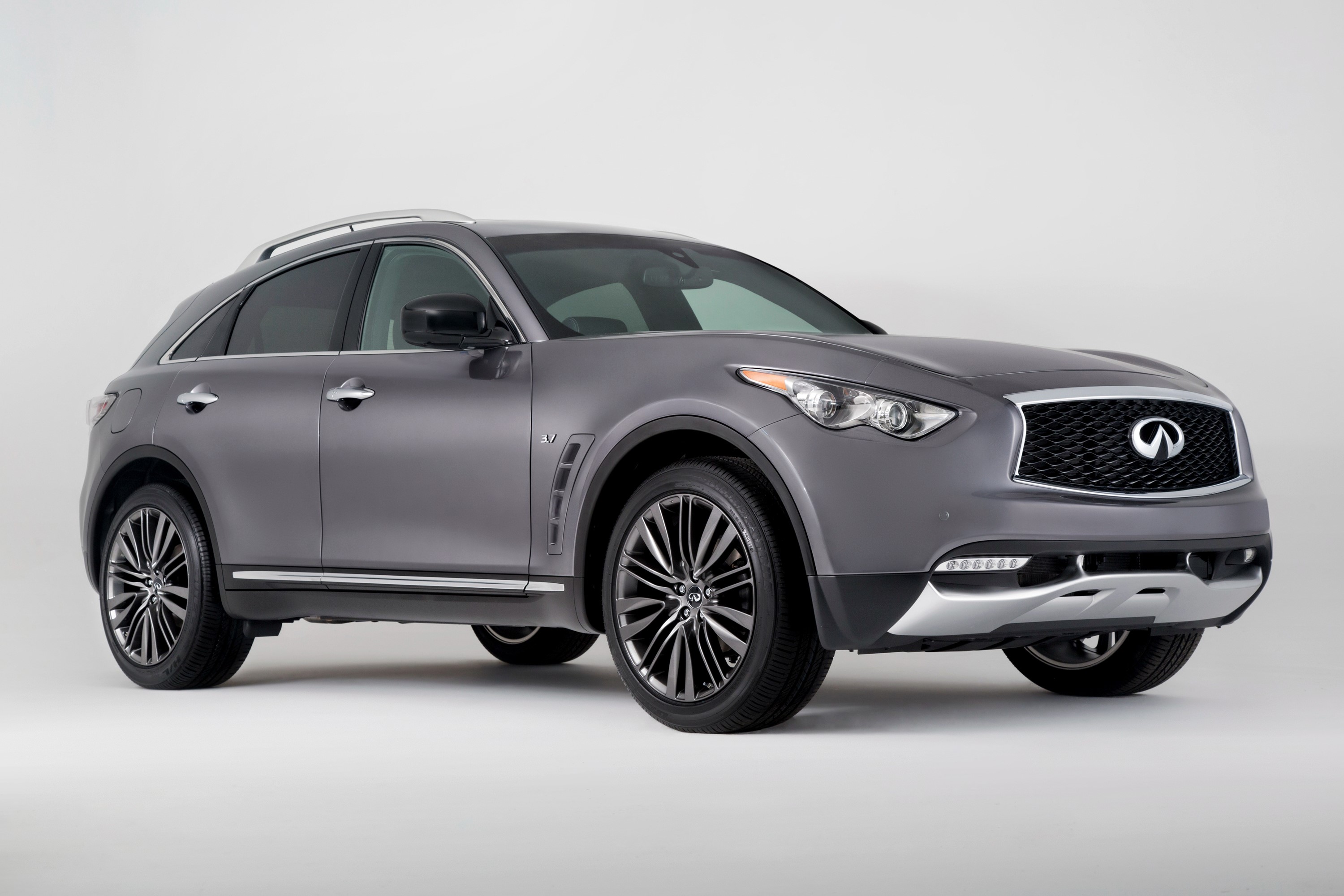 2017 Infiniti QX70 3.7 Limited SUV HD Wallpaper