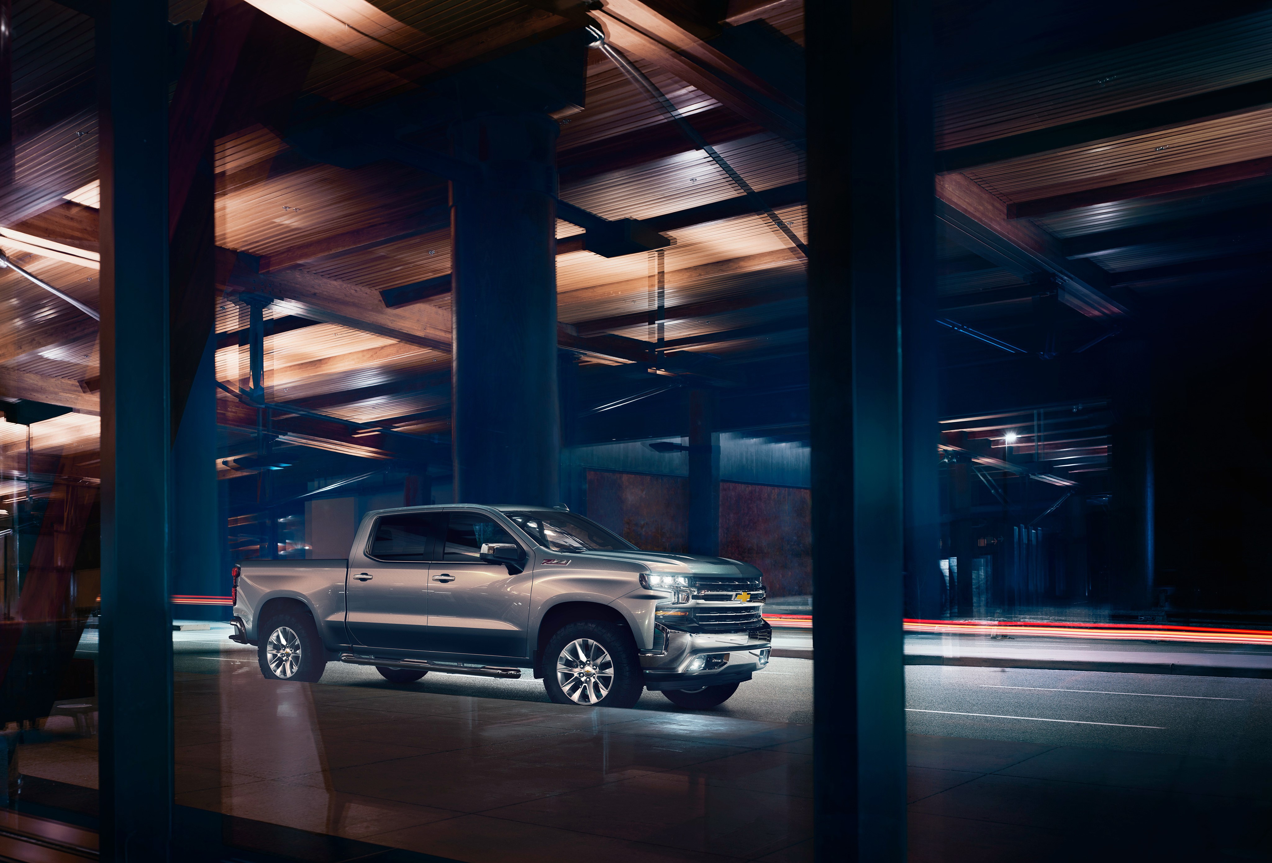 4K 2019 Chevrolet Silverado LTZ Crew Cab Pickup HD Wallpaper