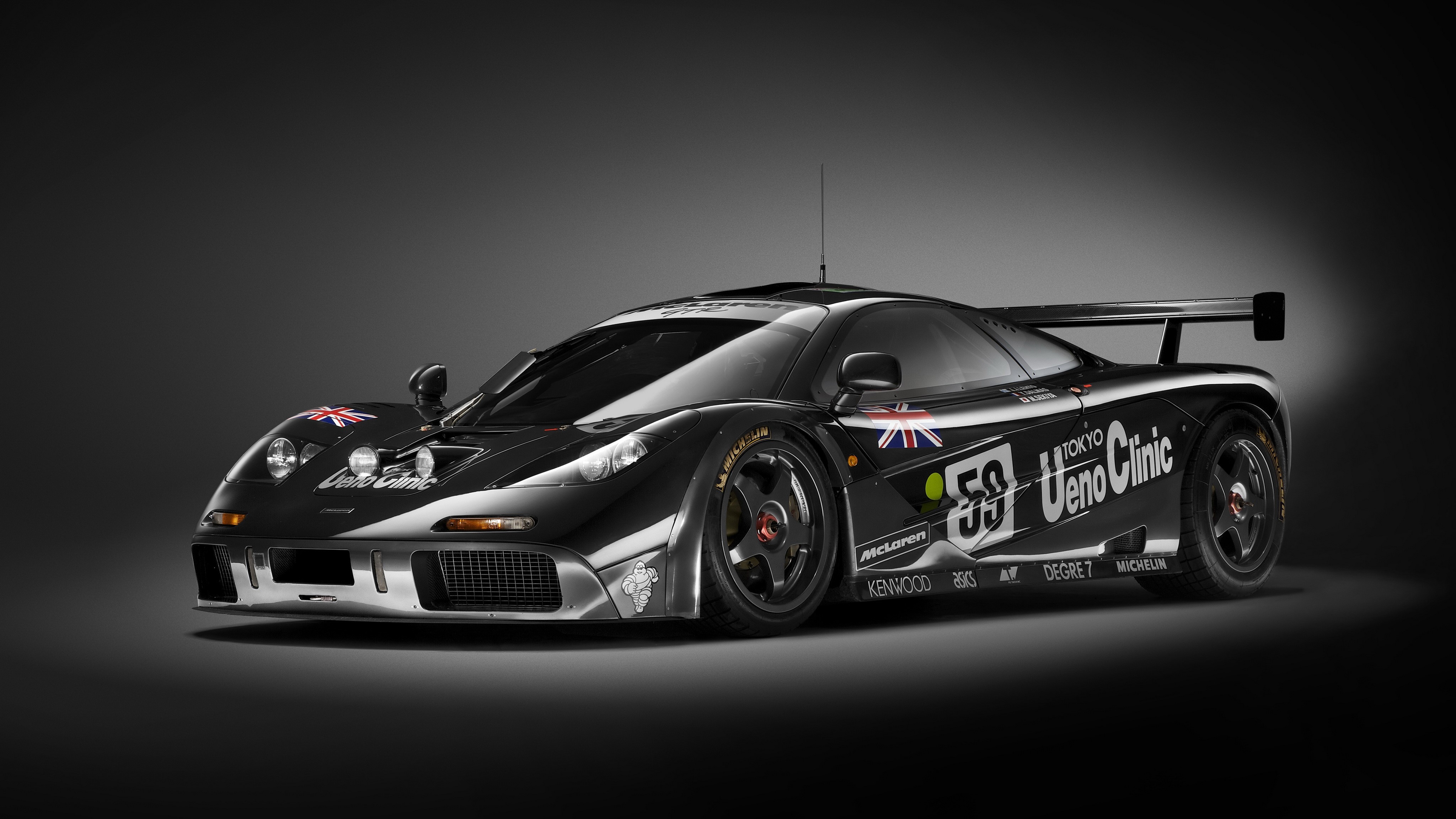 4K Black 1995-97 McLaren F1 GTR Race Car HD Wallpaper